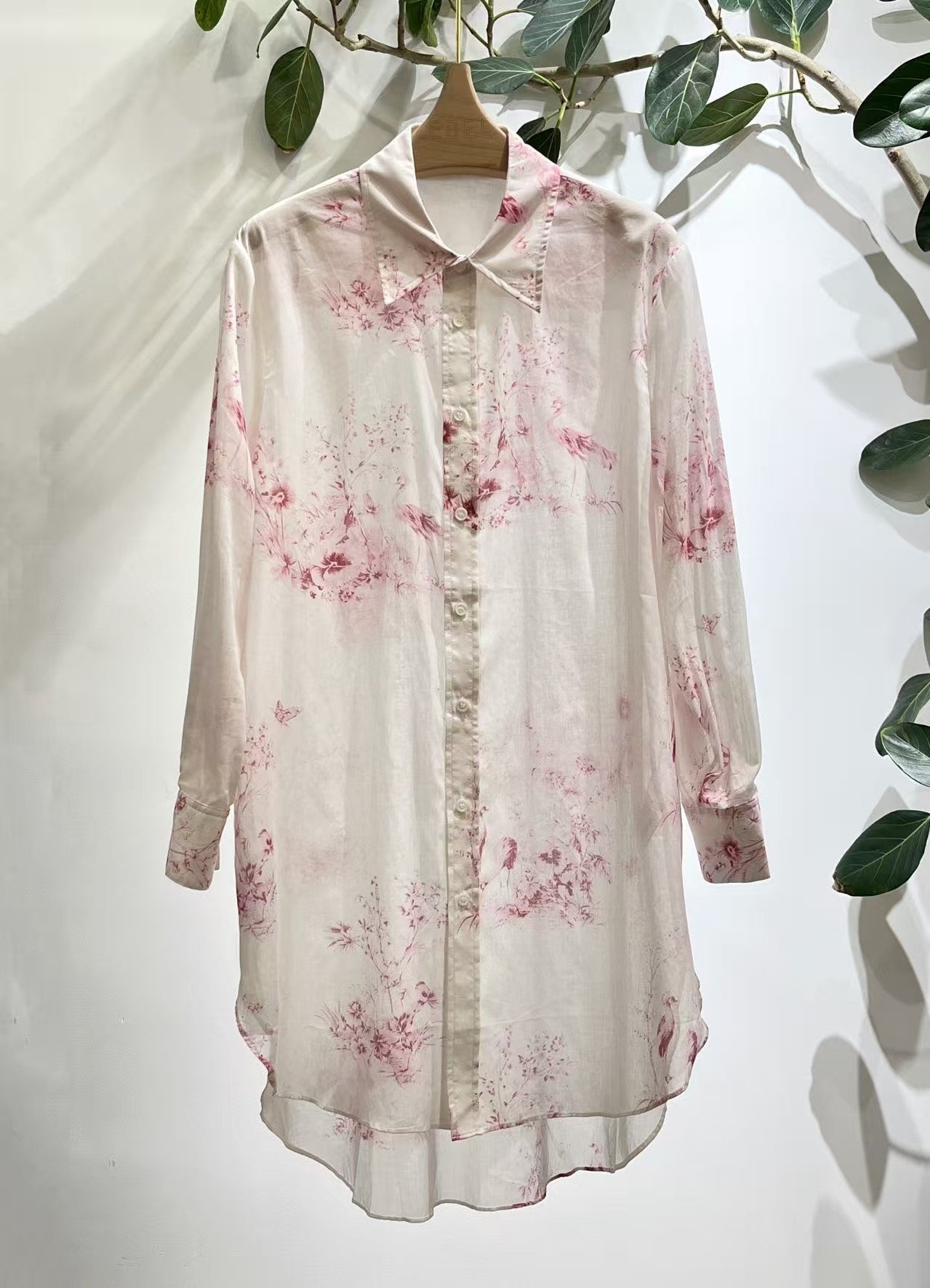 NO:861191,CD Pink Flower Set, light pink flower and bird pattern, single-breasted + lapel, walking with elegance, gentle and rich style!  S-XL 430,Dior-clothing,dior,19860909CD 粉色花卉套装 浅粉花鸟图案,单排扣+翻领,走路自带优雅气质,温柔千金风get！S-XL 430,迪奥-服装,dior,,Women's clothing