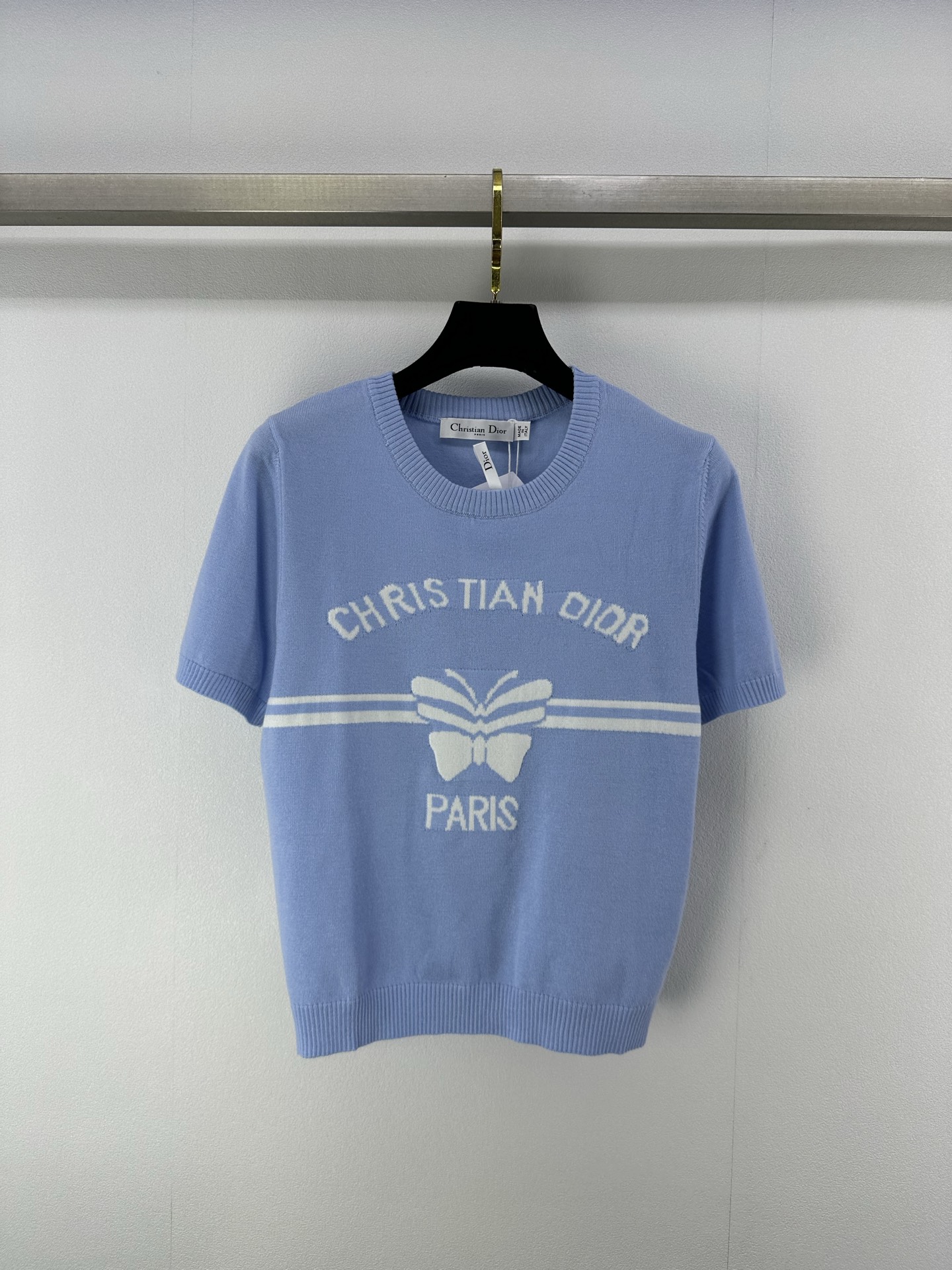 NO:335699,New details on Dio* 25 New summer knitted round neck butterfly short sleeves are embroidered with the iconic 