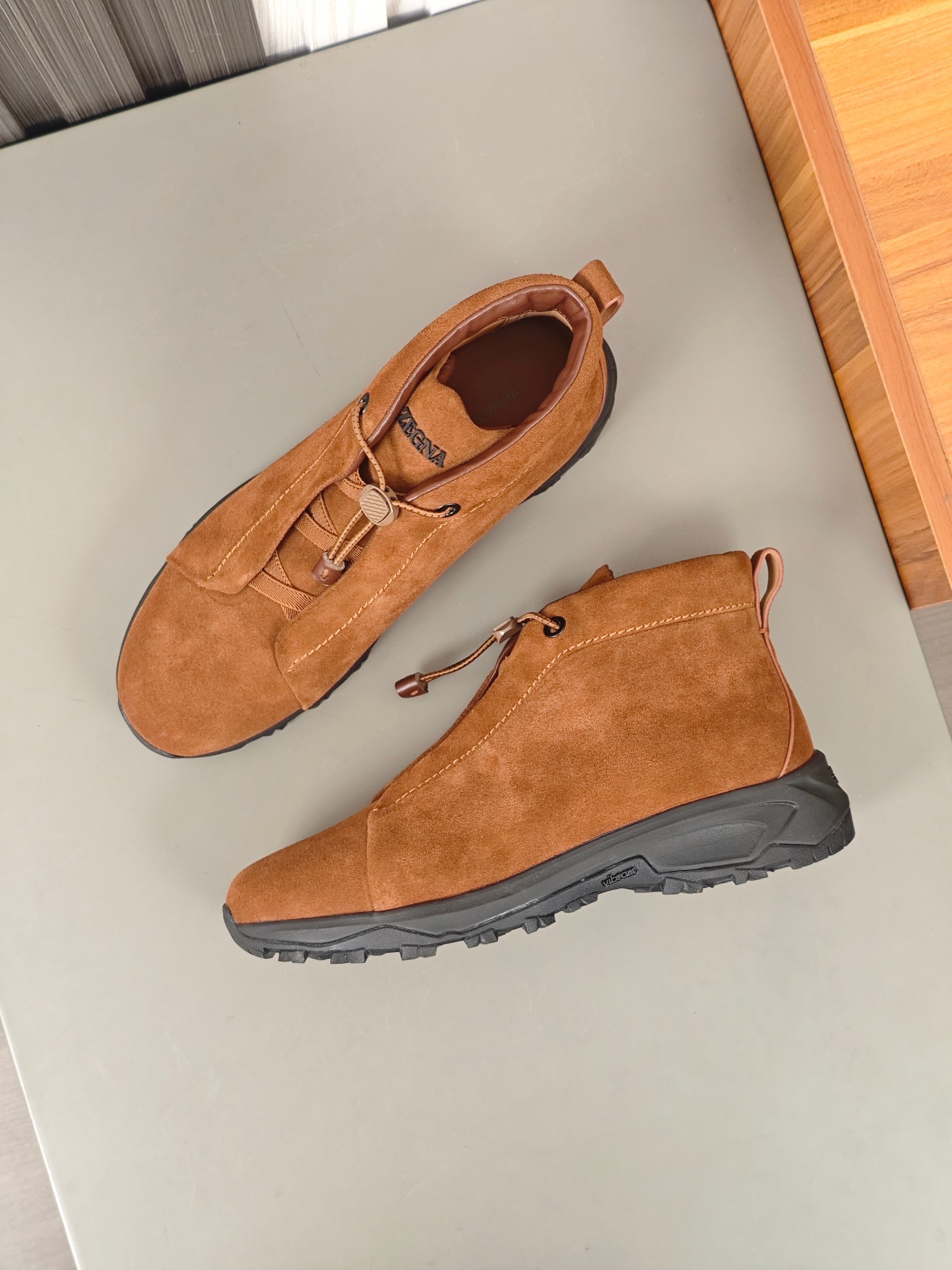 2024Nueva serie ZEGNA Zegna zapatos de los hombres de gamuza de alto estado Triple StitchMonte zapat