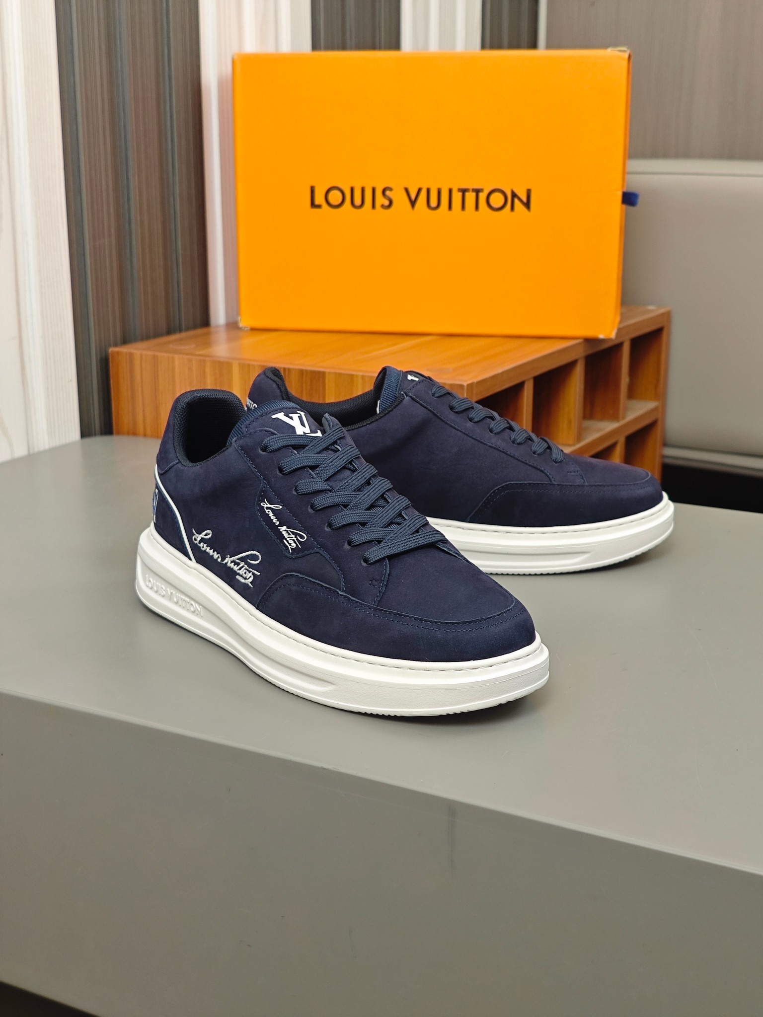 [Louis Vuitton] Louis Vuitton - Calidad de gama alta Original único - Parte superior: cuero de becer