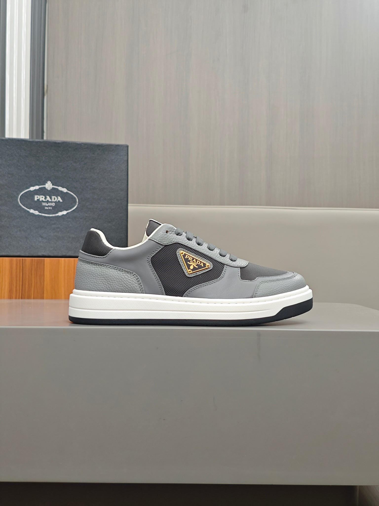 [PRADA] Prada P390 - Calidad de gama alta zapatillas de deporte casuales individuales originales - P