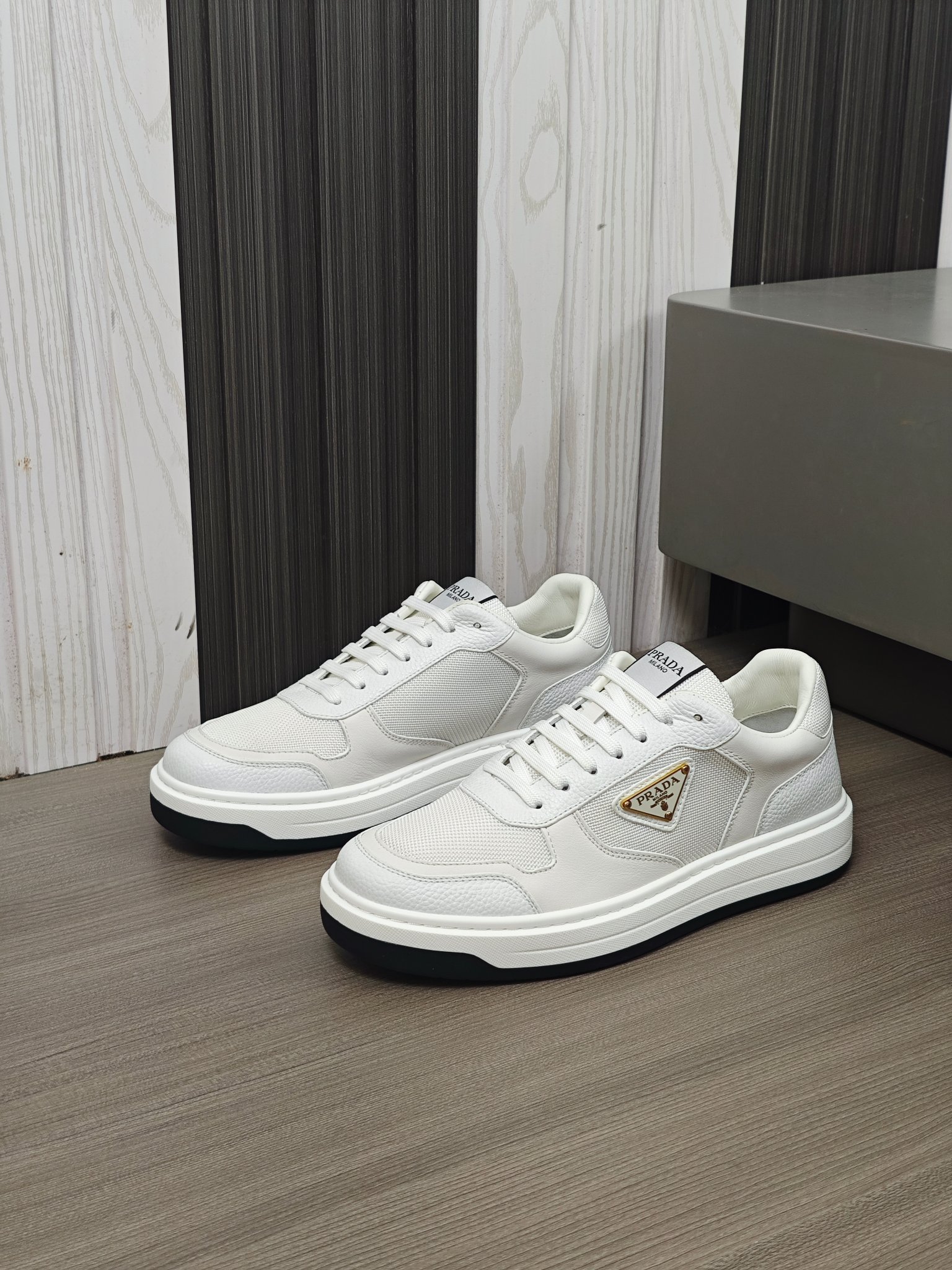 [PRADA] Prada P390 - Calidad de gama alta zapatillas de deporte casuales individuales originales - P