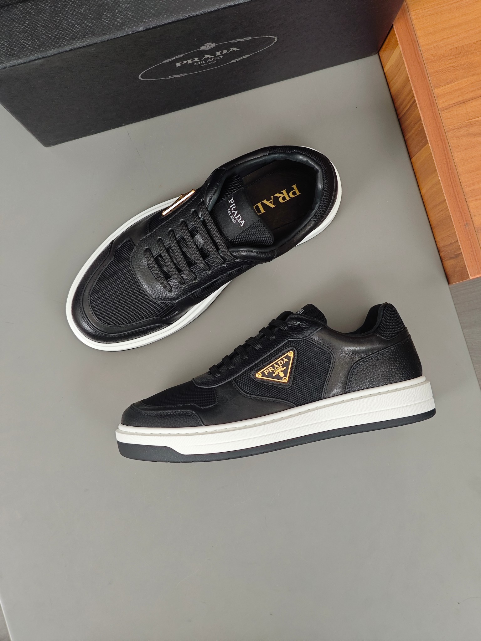 [PRADA] Prada P390 - Calidad de gama alta zapatillas de deporte casuales individuales originales - P