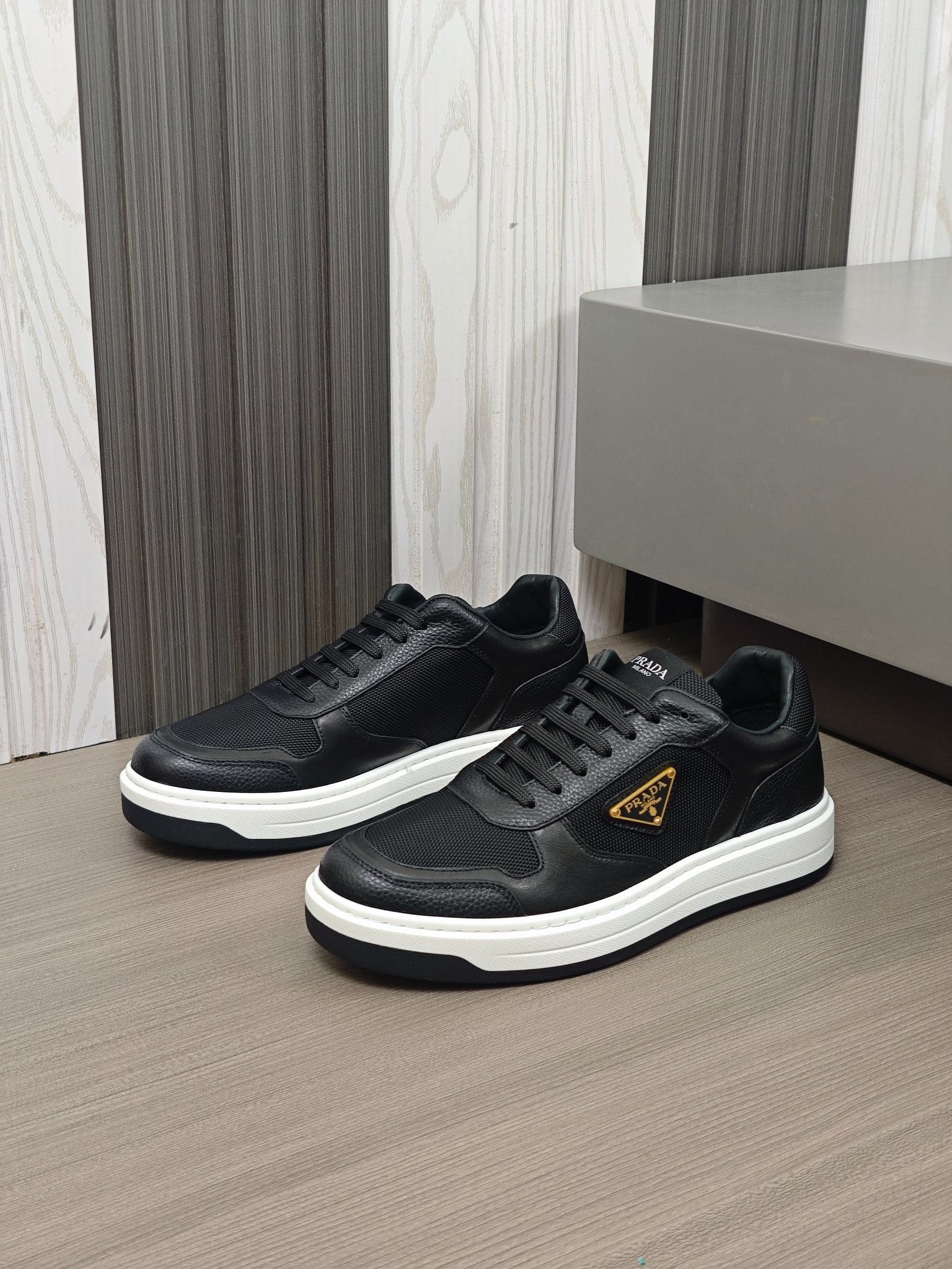 [PRADA] Prada P390 - Calidad de gama alta zapatillas de deporte casuales individuales originales - P