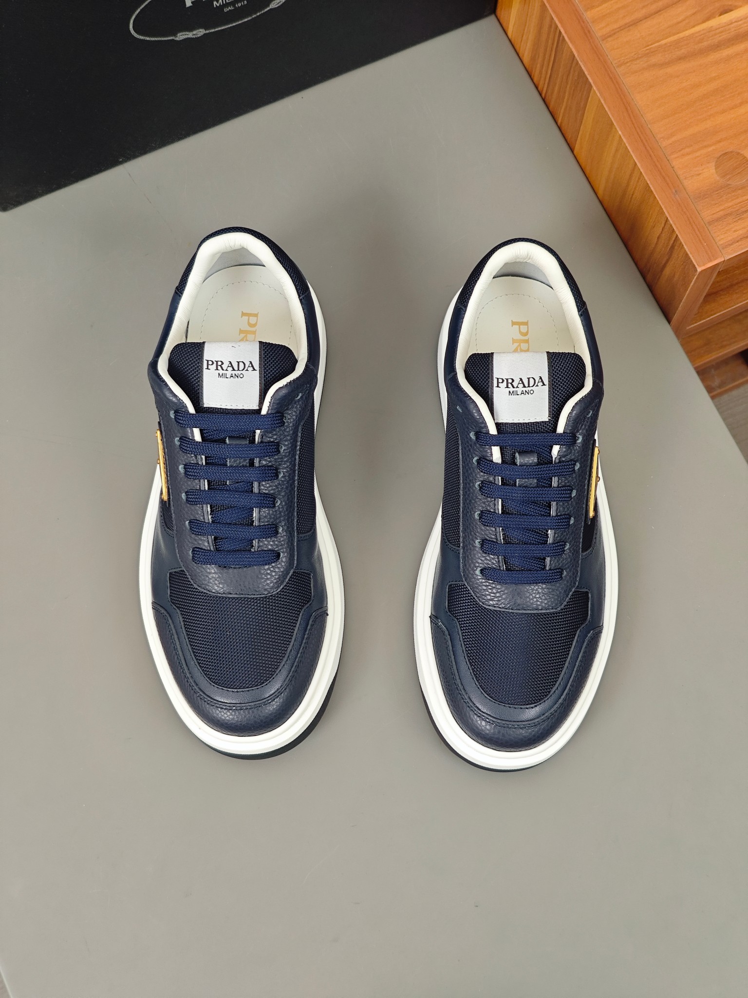 [PRADA] Prada P390 - Calidad de gama alta zapatillas de deporte casuales individuales originales - P
