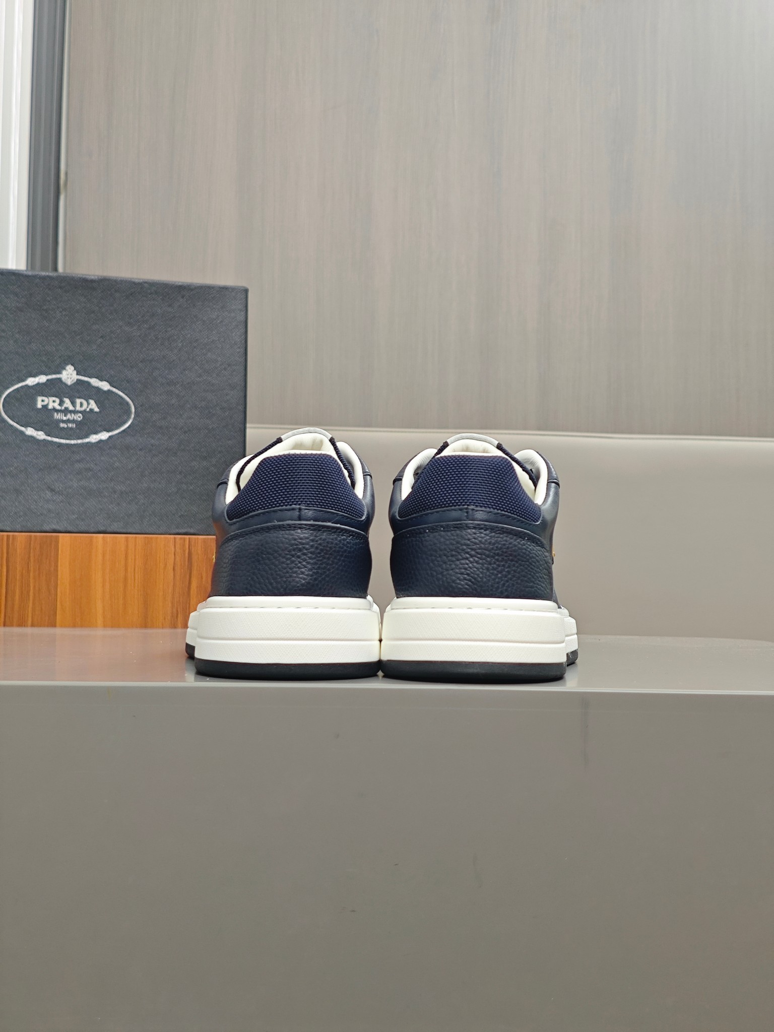 [PRADA] Prada P390 - Calidad de gama alta zapatillas de deporte casuales individuales originales - P