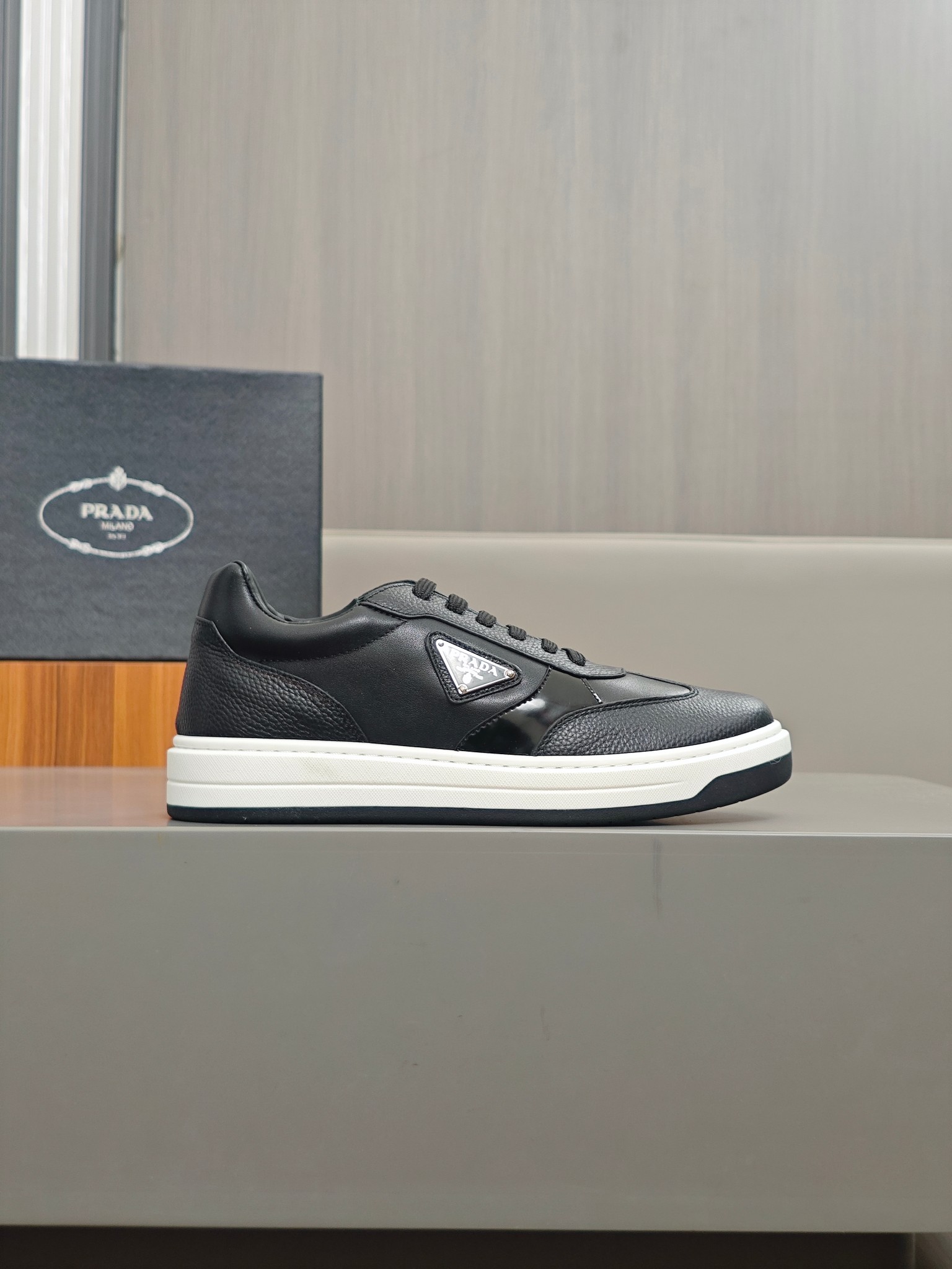 [PRADA] Prada P390 - Calidad de gama alta zapatillas de deporte casuales individuales originales - P