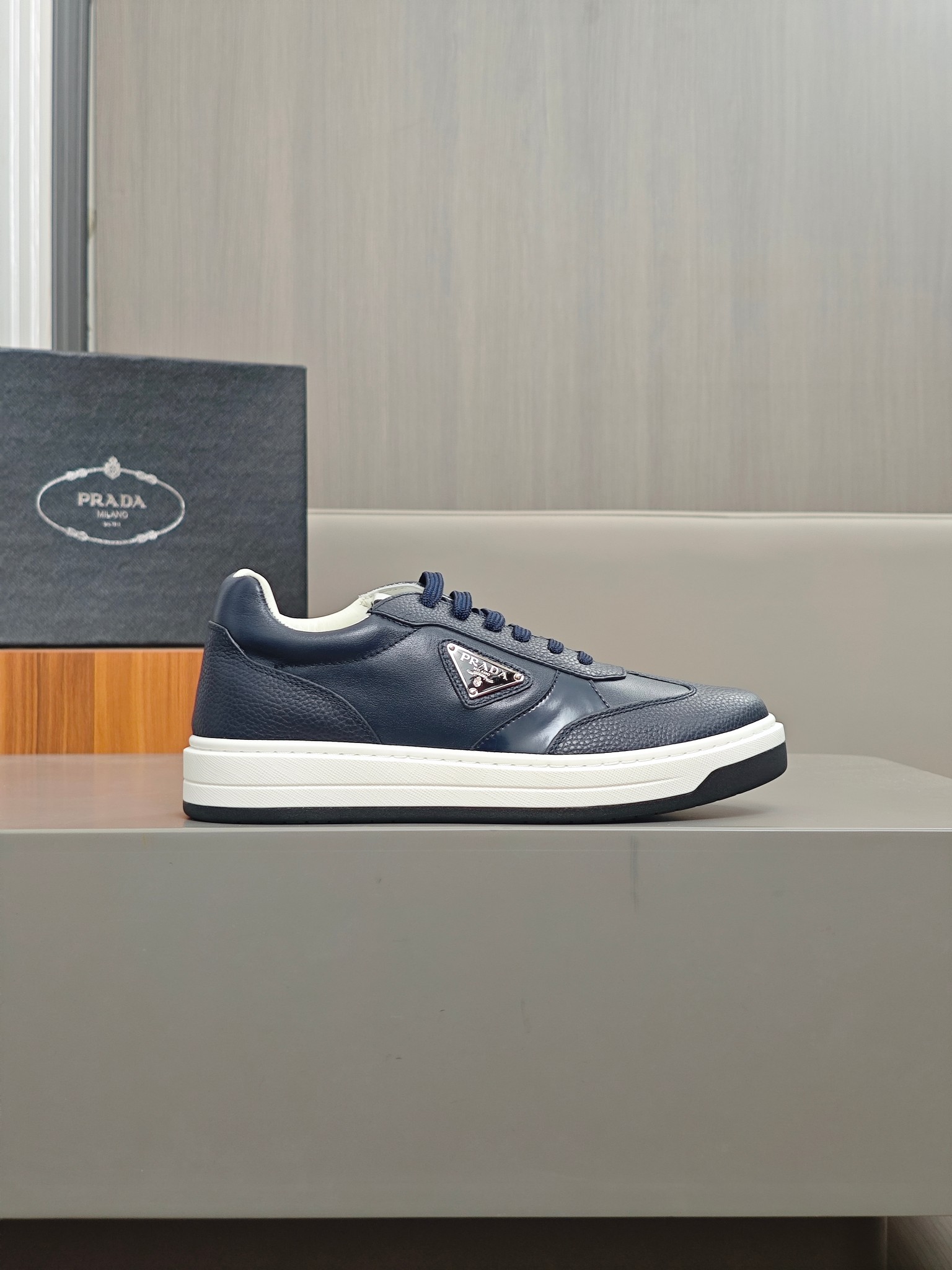 [PRADA] Prada P390 - Calidad de gama alta zapatillas de deporte casuales individuales originales - P
