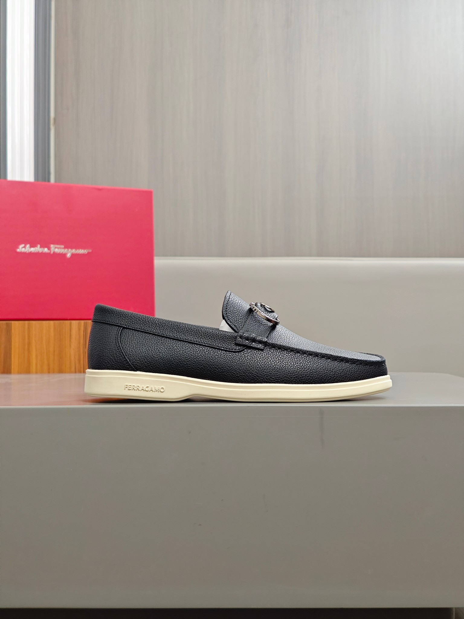 punto explosivo nuevo en los estantes, de alta calidad Ferragamo zapatos de los hombres de soja de a