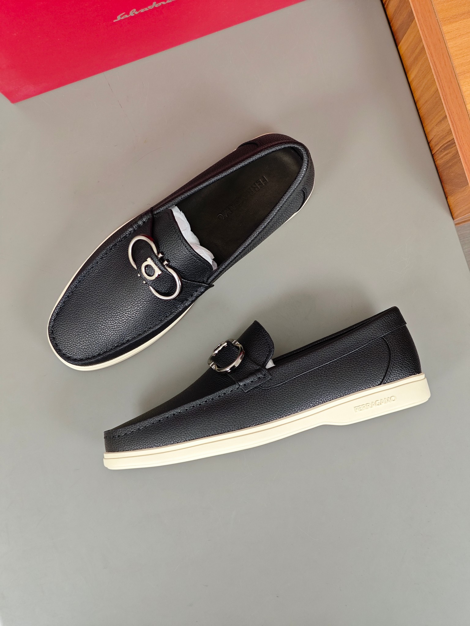 punto explosivo nuevo en los estantes, de alta calidad Ferragamo zapatos de los hombres de soja de a