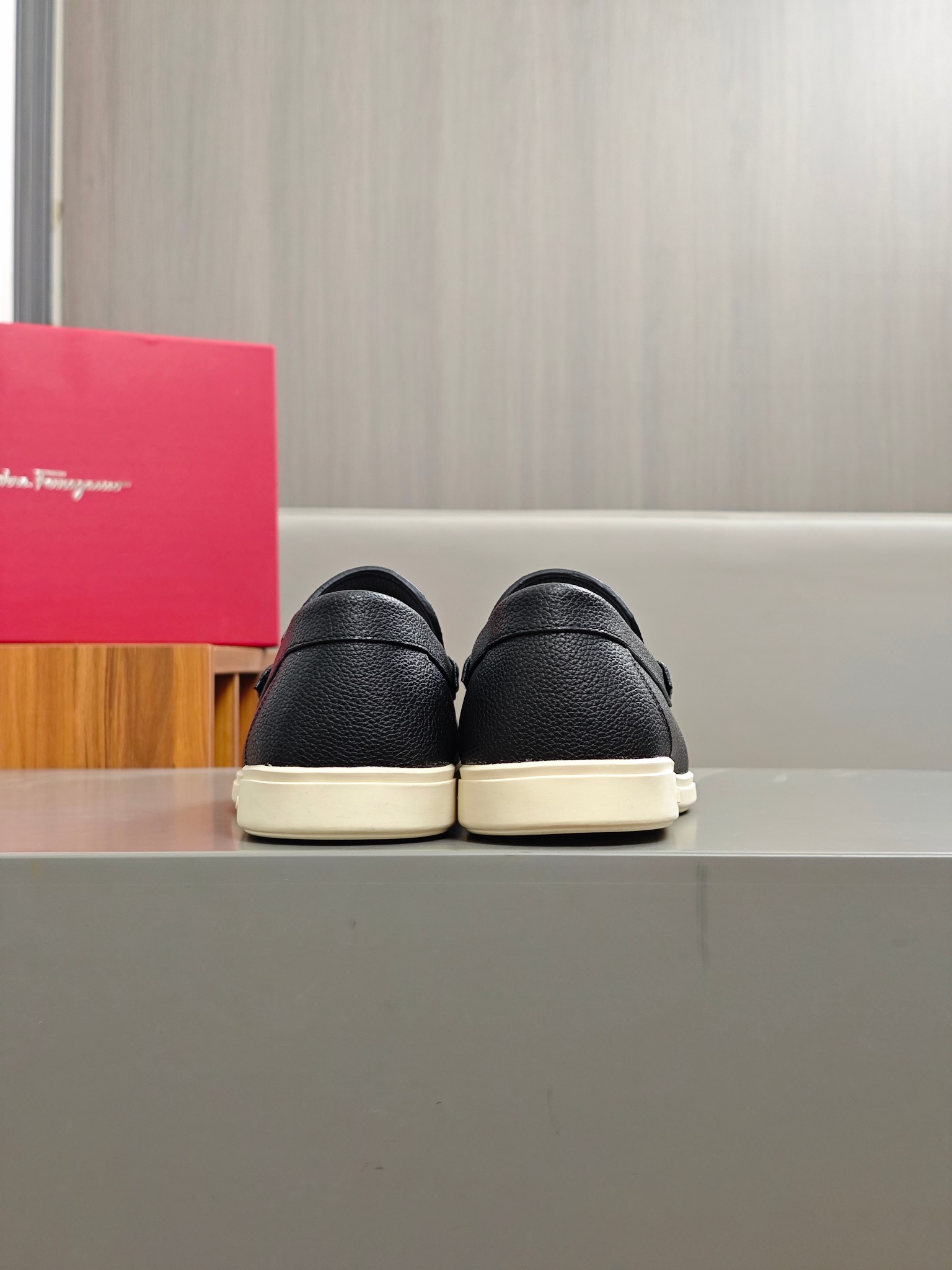 punto explosivo nuevo en los estantes, de alta calidad Ferragamo zapatos de los hombres de soja de a