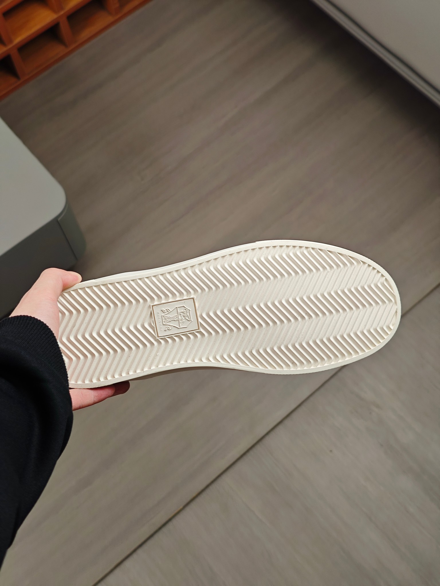 Brunello Cucinelli 2025 ss primavera y verano nuevos zapatos de los hombres a que se refiere (BC) Es