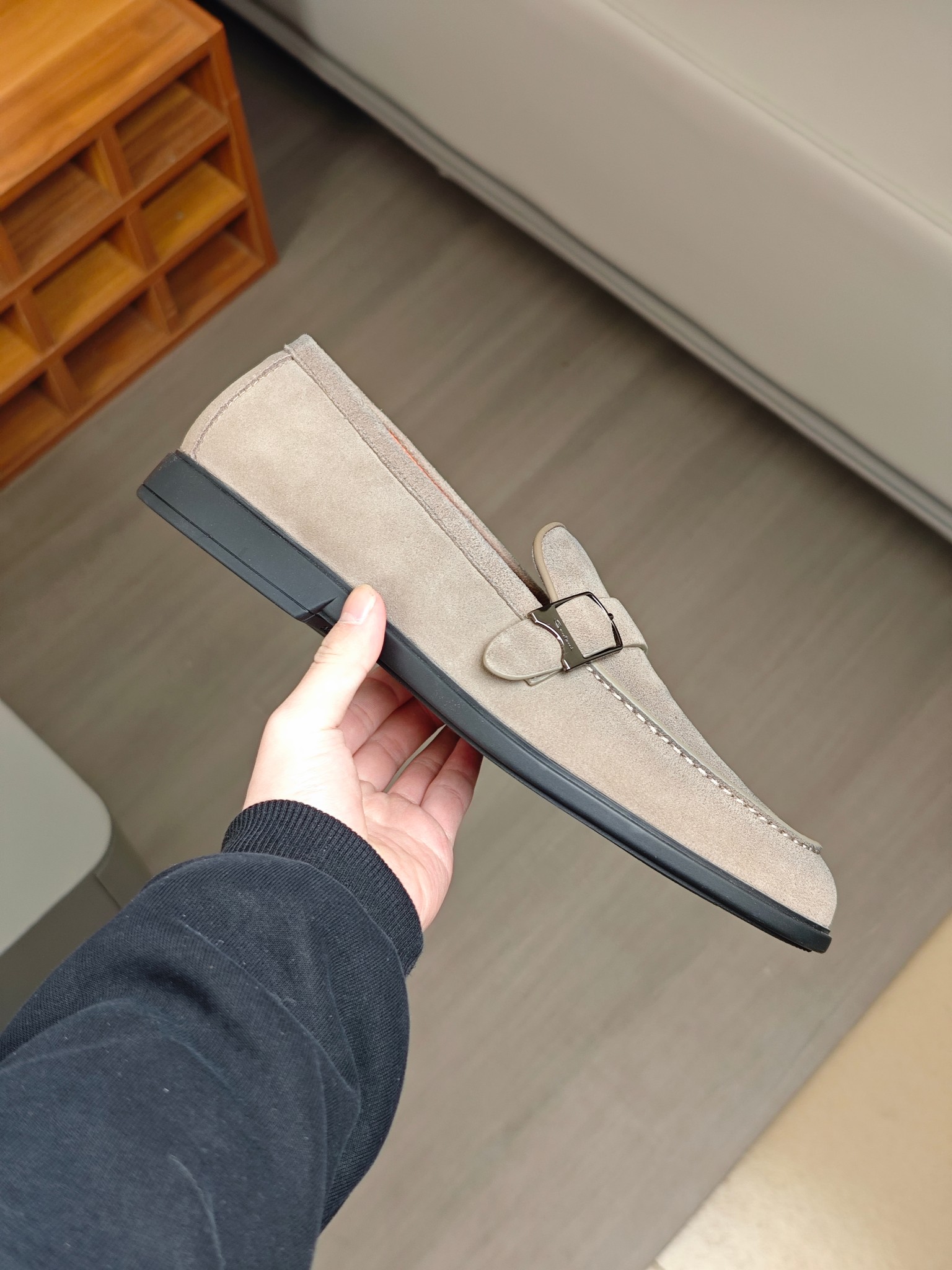 High-quality Handmade Italian Men’s Recreational Shoes by Santoni – Comfort and Style Combined - 图片 6
