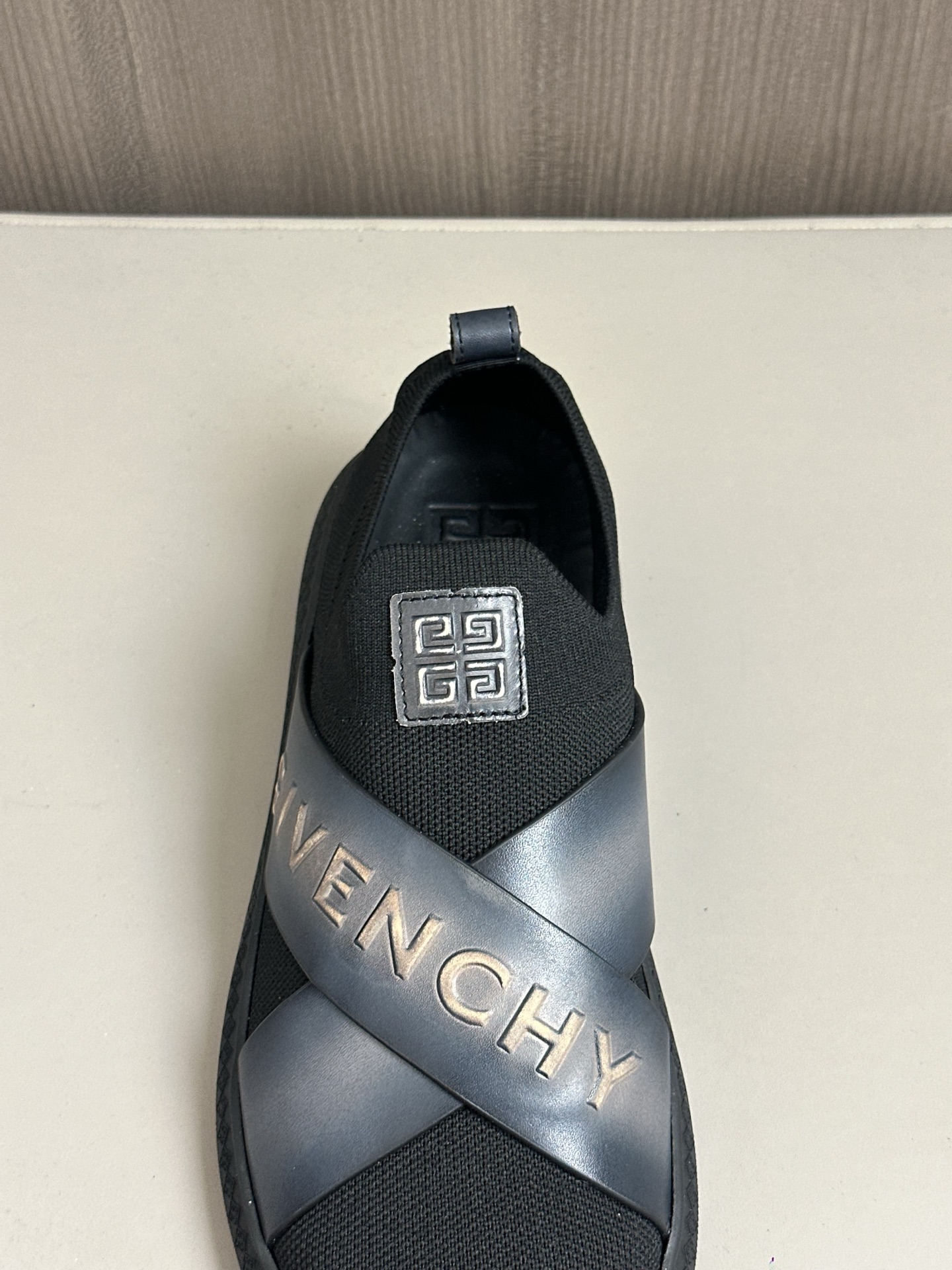 Givenchy G Set Low-Top Banded Sneakers - Elastic Band Slip-On Design 10 i1745935211380 7489 0 8