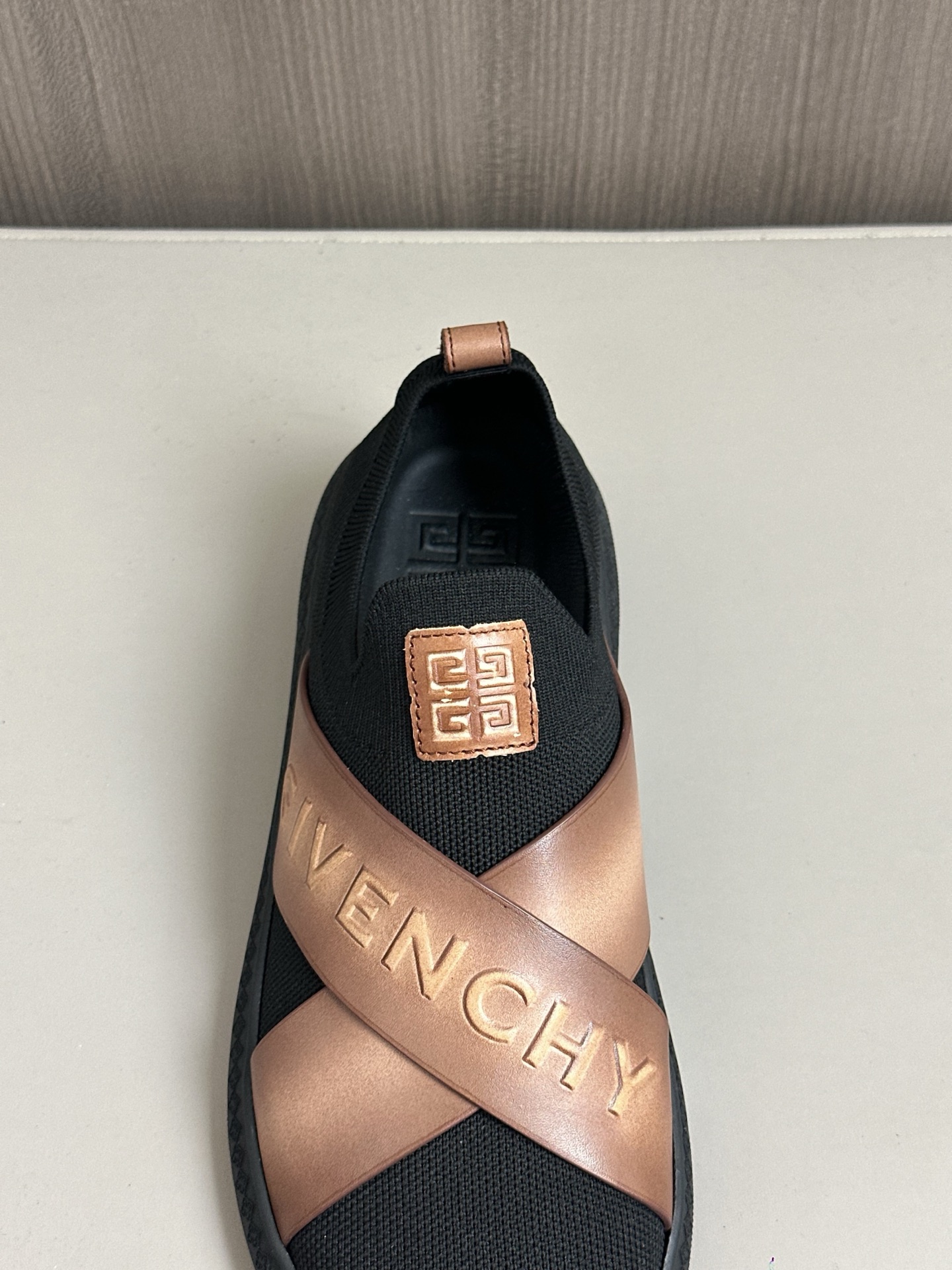 Givenchy G Set Low-Top Sneakers in Black Knit with Logo Strap 10 i1745935251010 1221 0 8