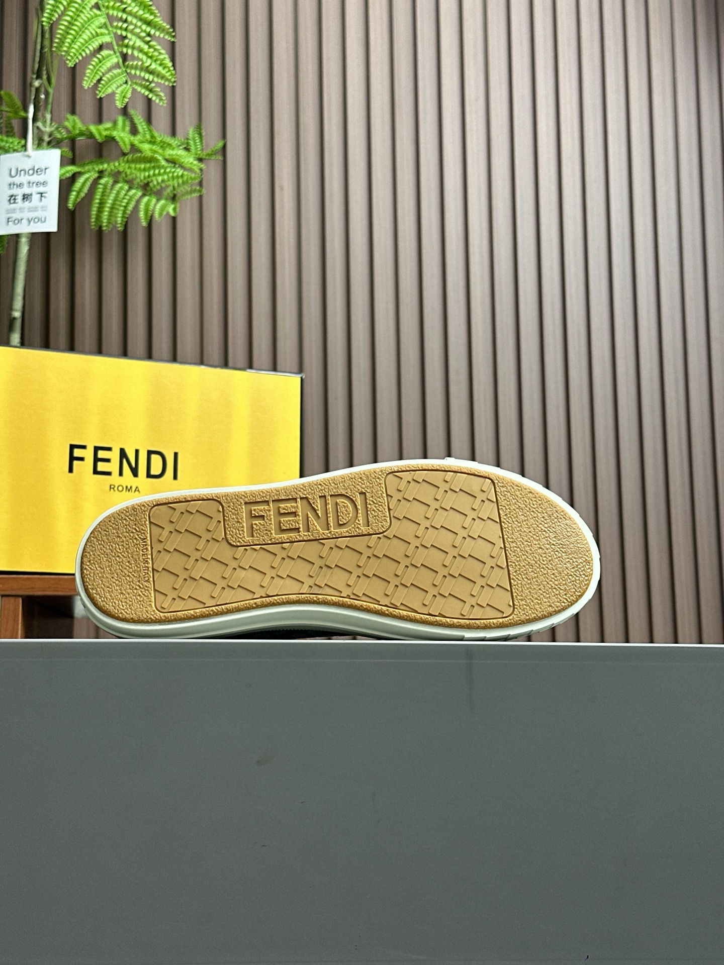FENDI Fendi Match Zapatillas con cordones de los hombres. tamaño; Pareja 35- (mujeres) 3945 (hombres