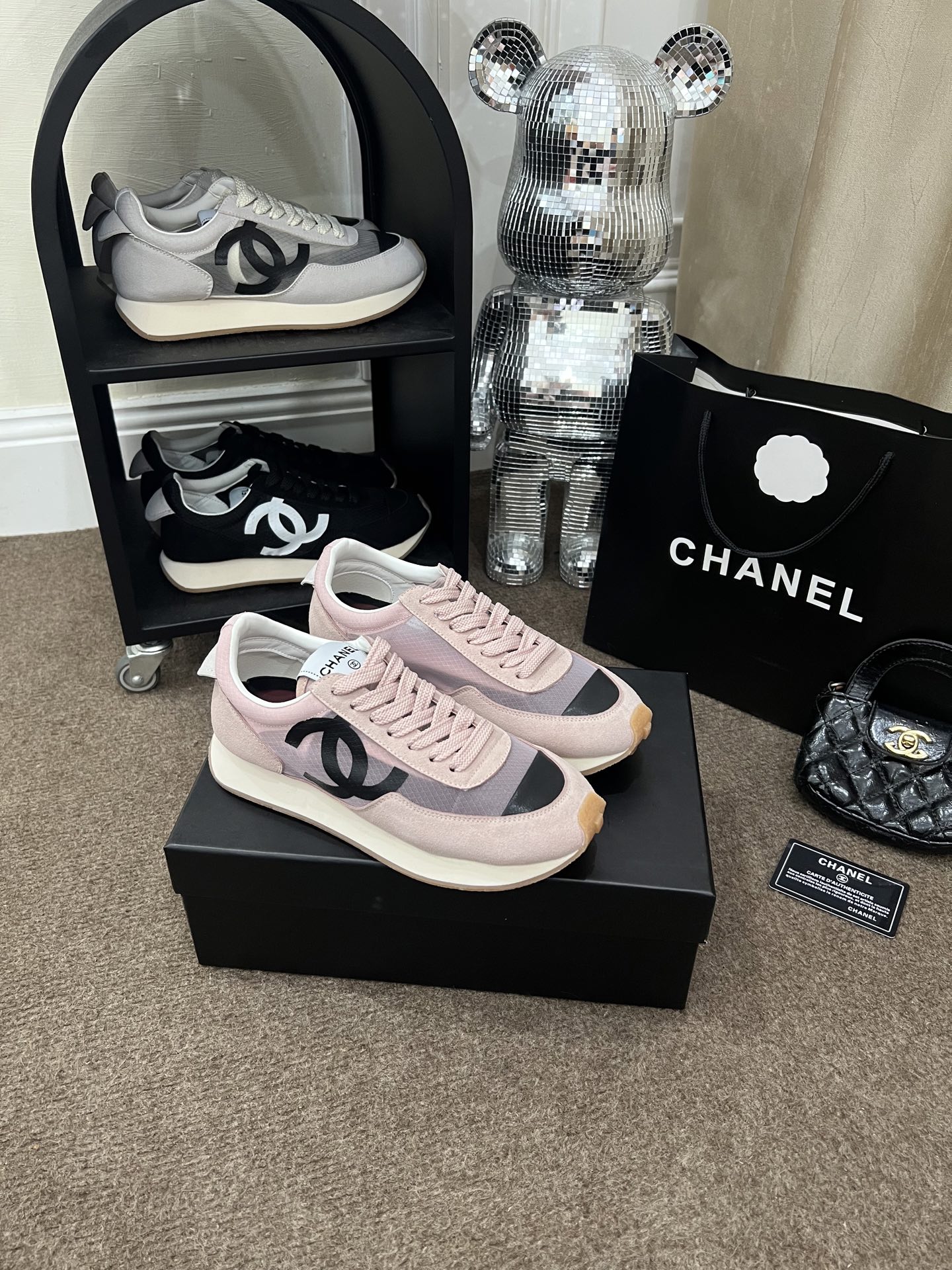 Chanel 专柜款经典鞋履 2