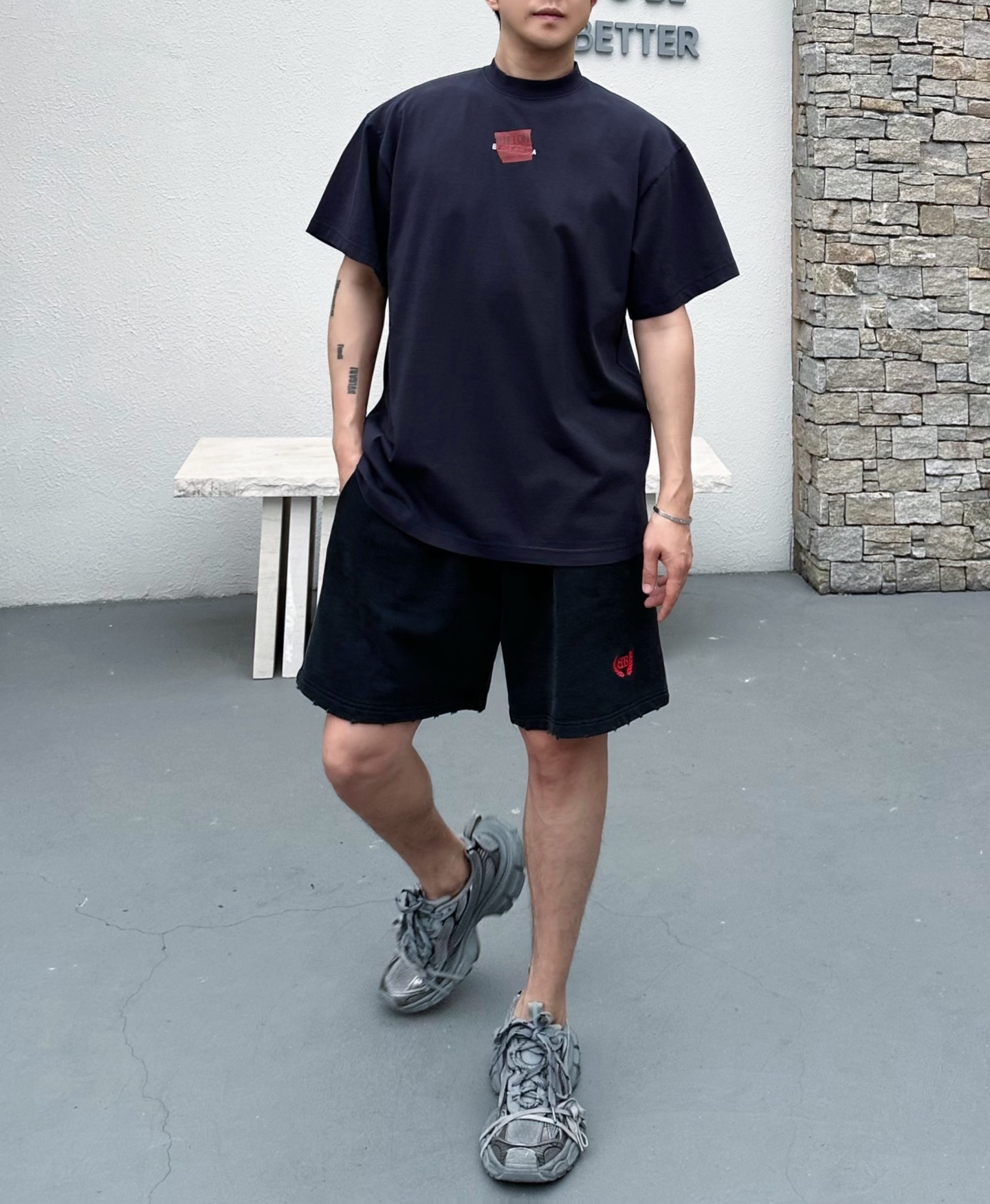 Balenciaga  短袖服装 7