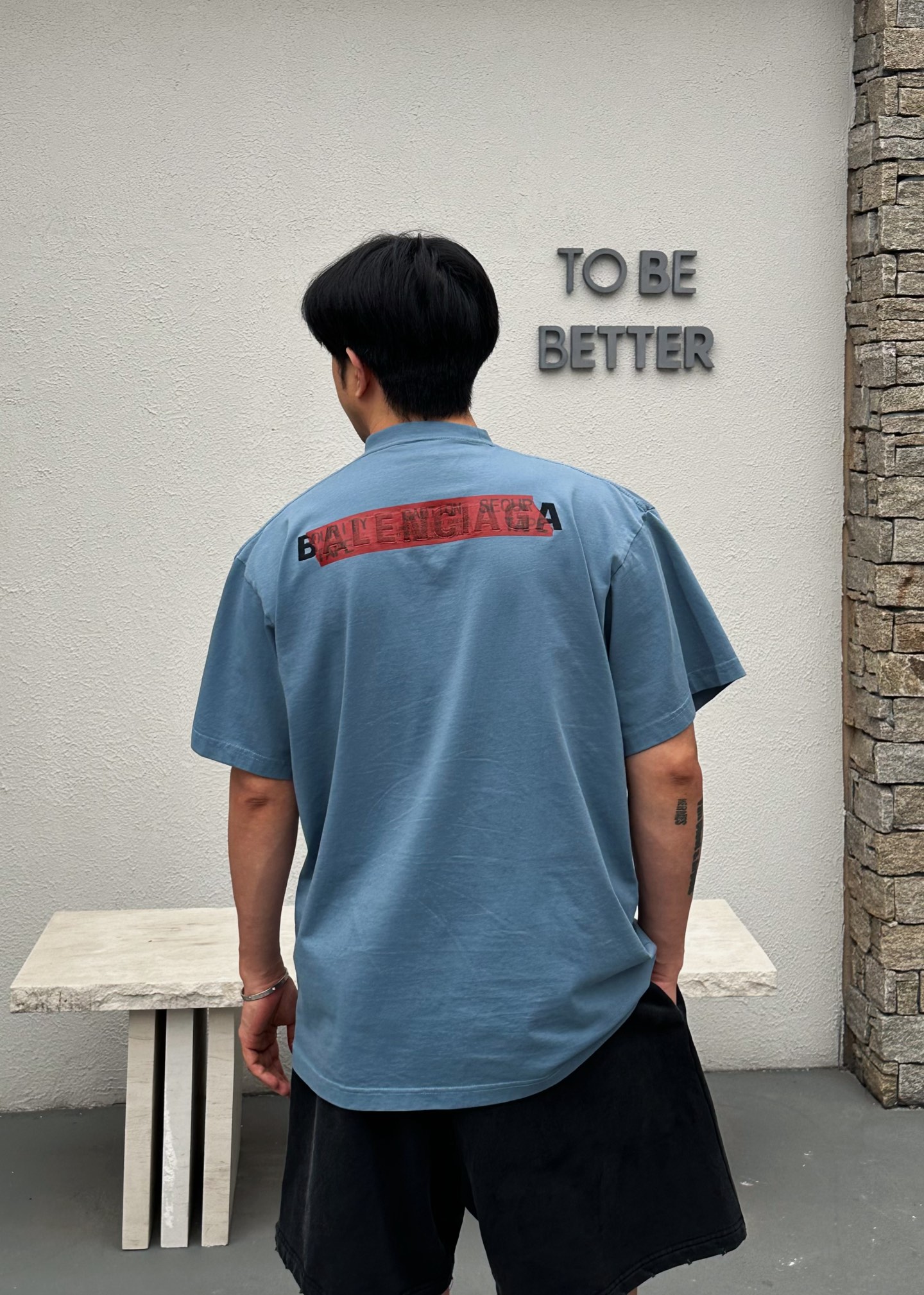 Balenciaga  短袖服装 6