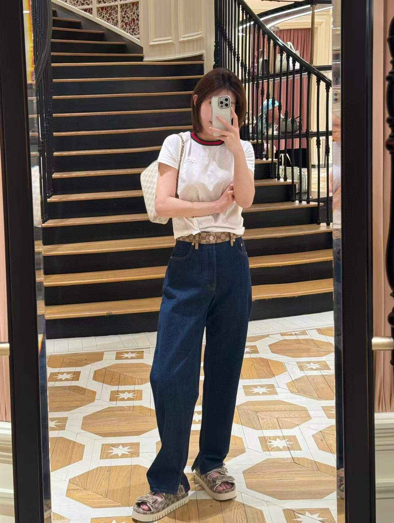 Gucci  短袖服装 9