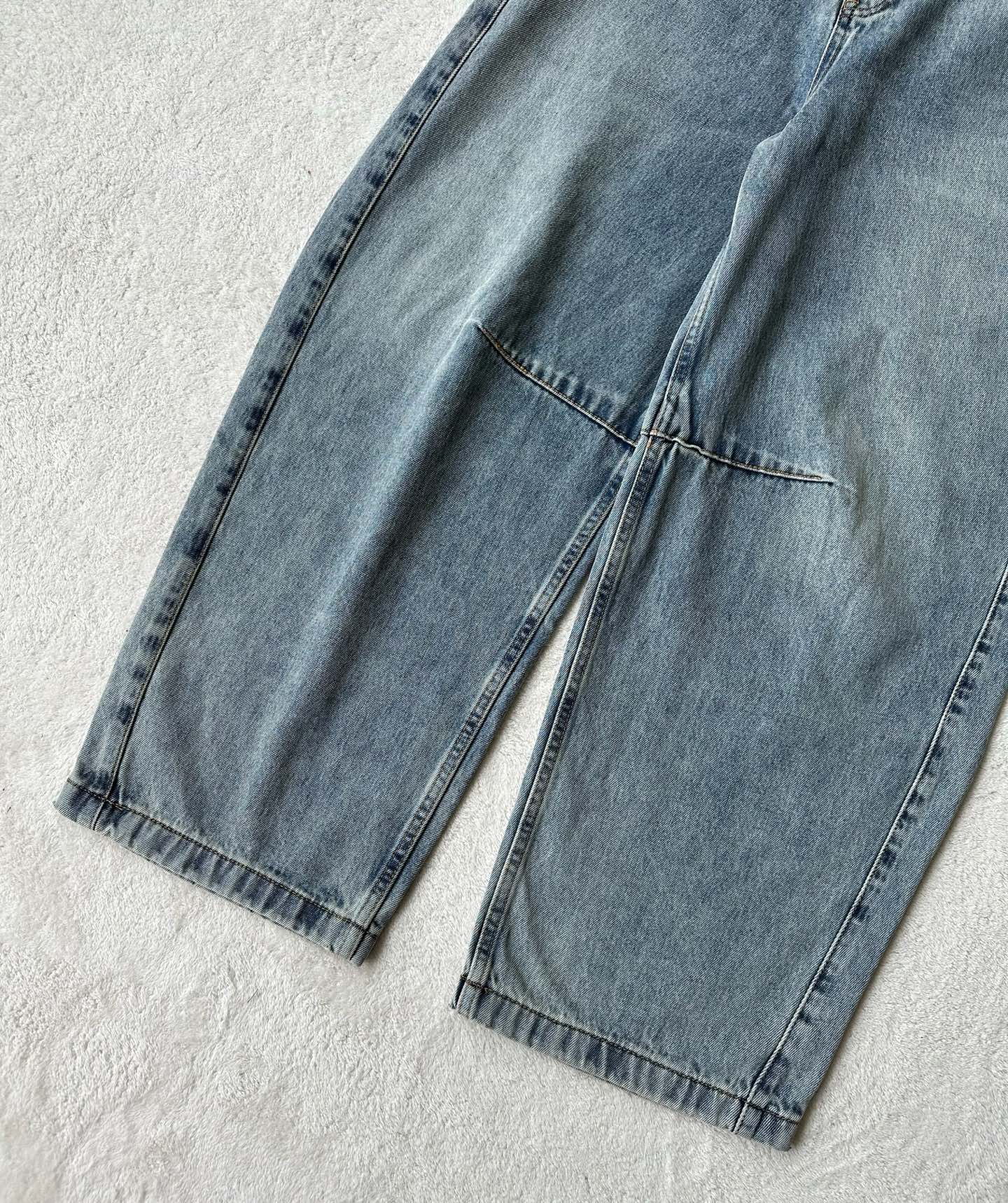 Loew  牛仔裤服装 3