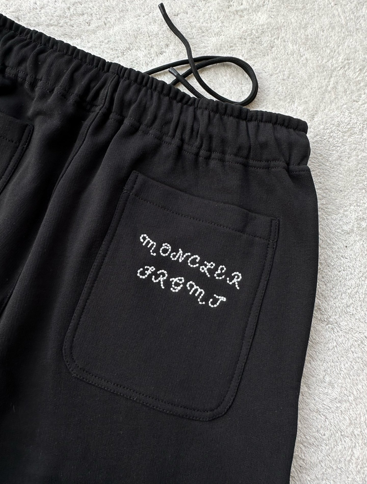 Moncler  短裤服装 6