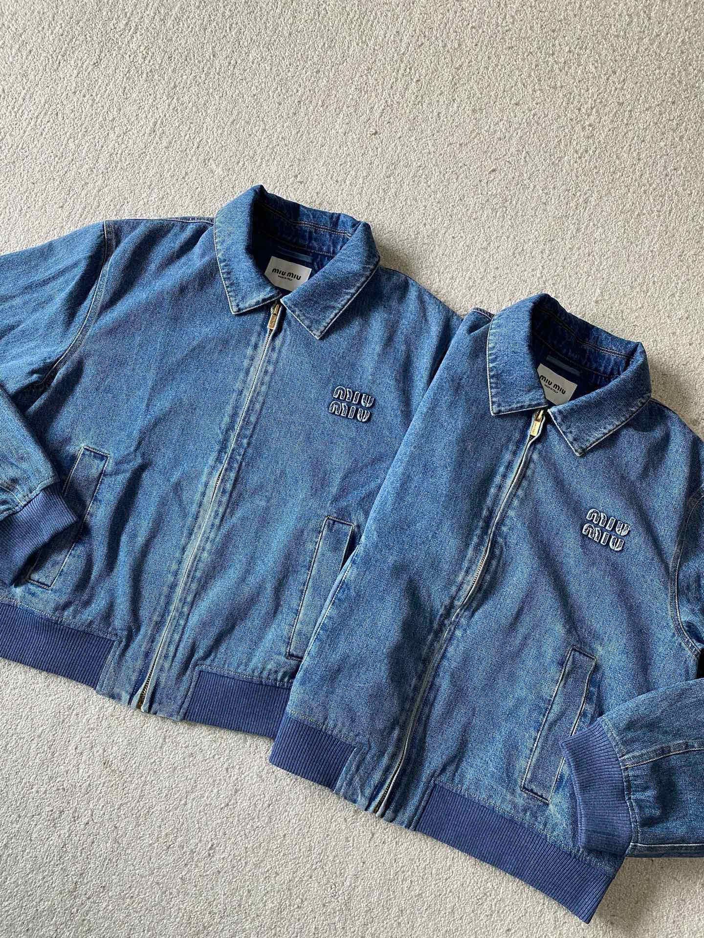 Miu Miu  牛仔外套服装 2