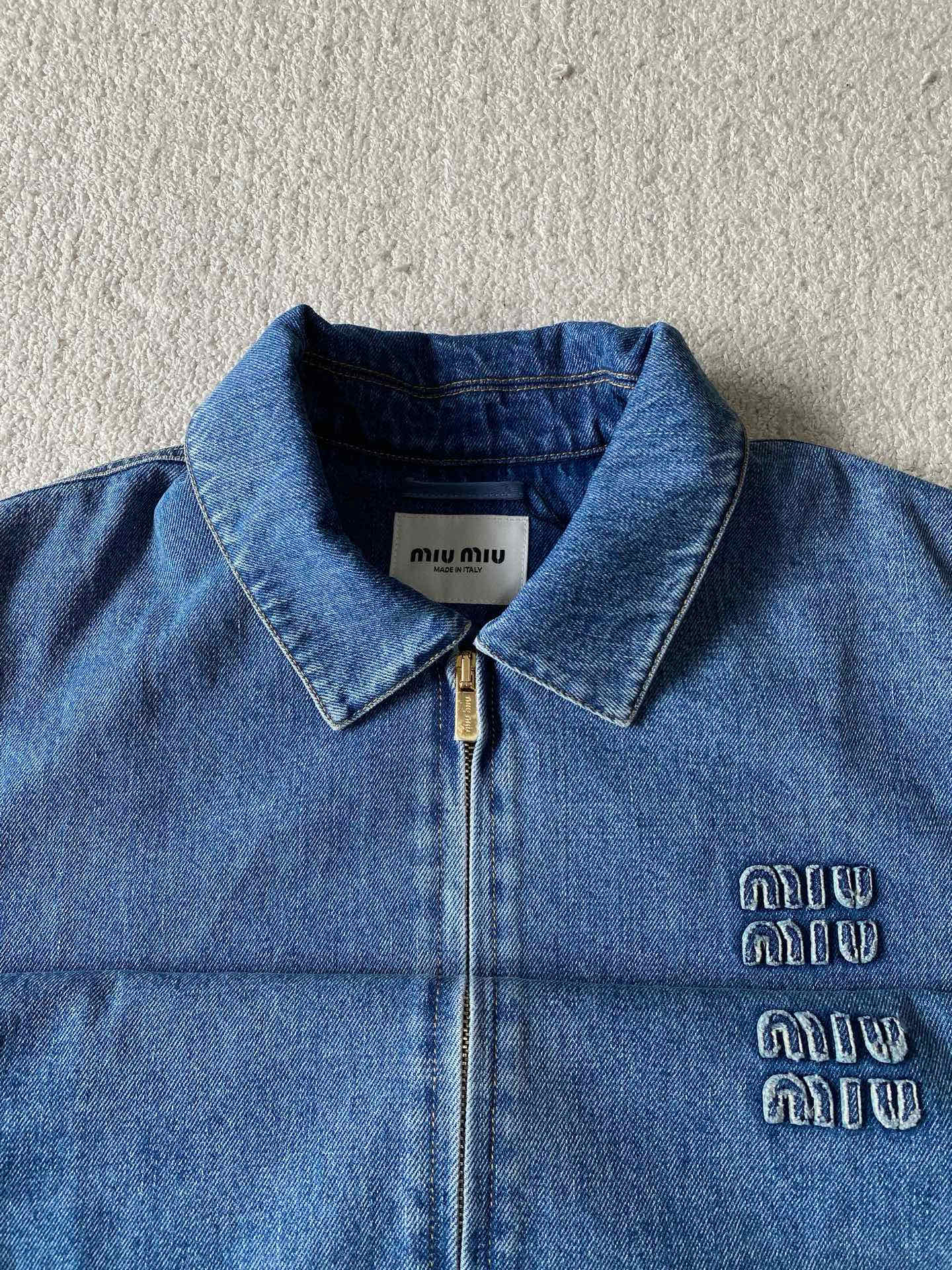 Miu Miu  牛仔外套服装 3