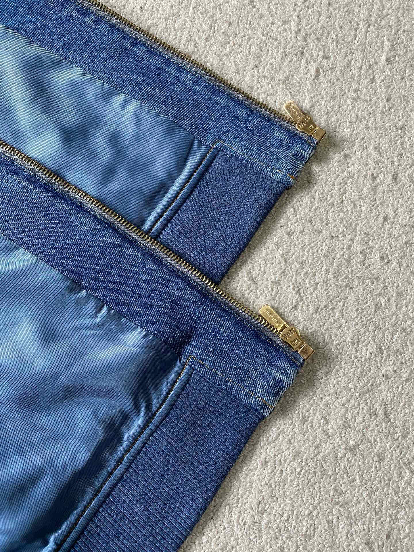 Miu Miu  牛仔外套服装 8