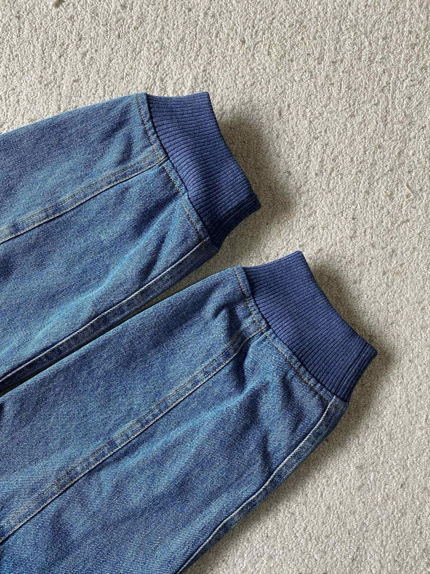 Miu Miu  牛仔外套服装 7