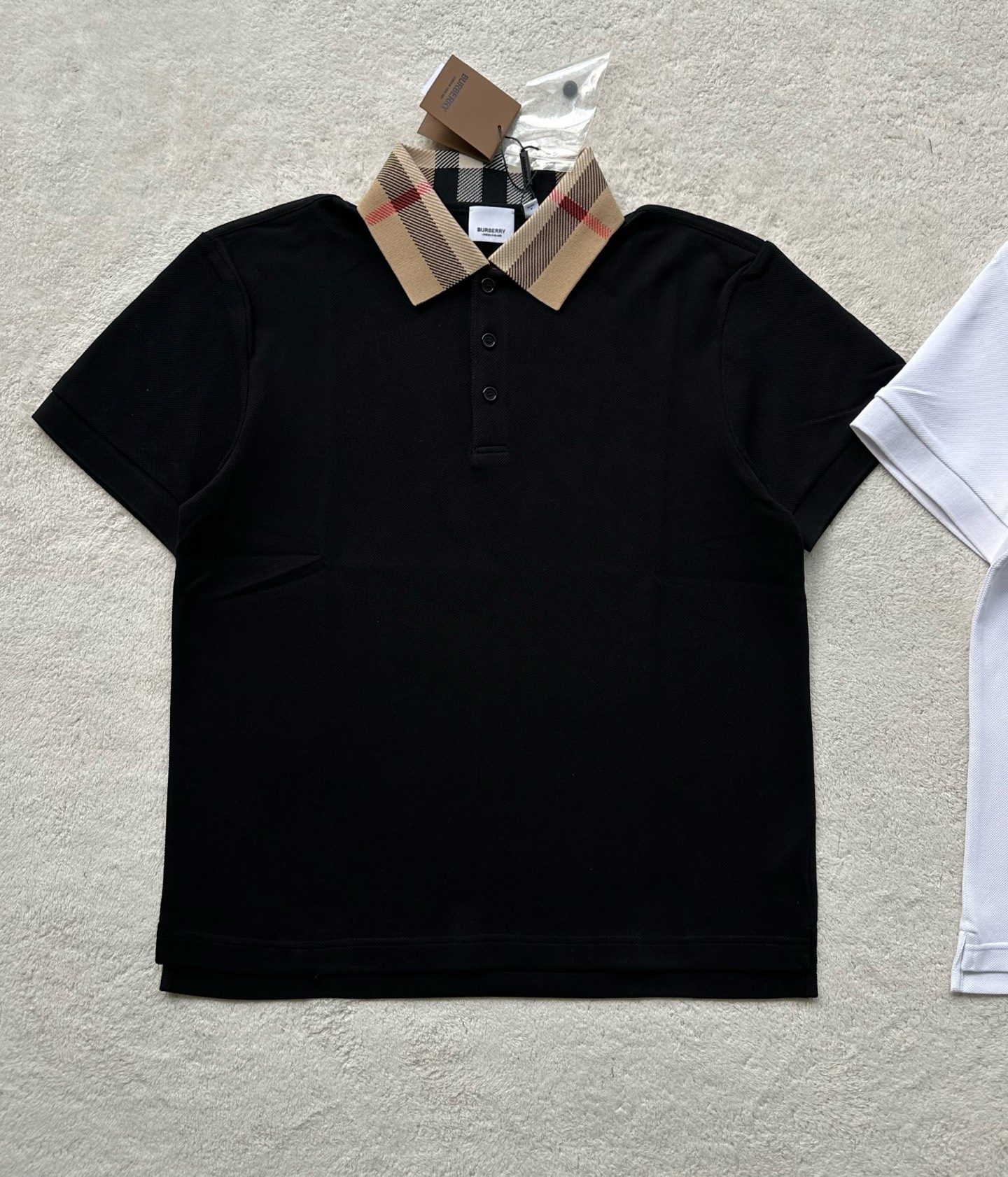 Burberry  POLO衫服装,包 7