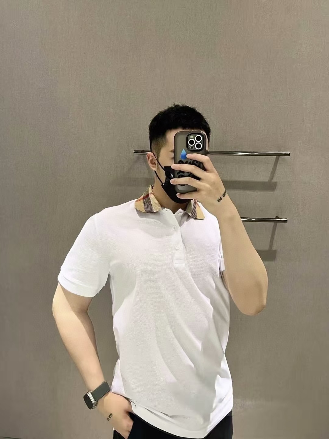 Burberry  POLO衫服装,包 2