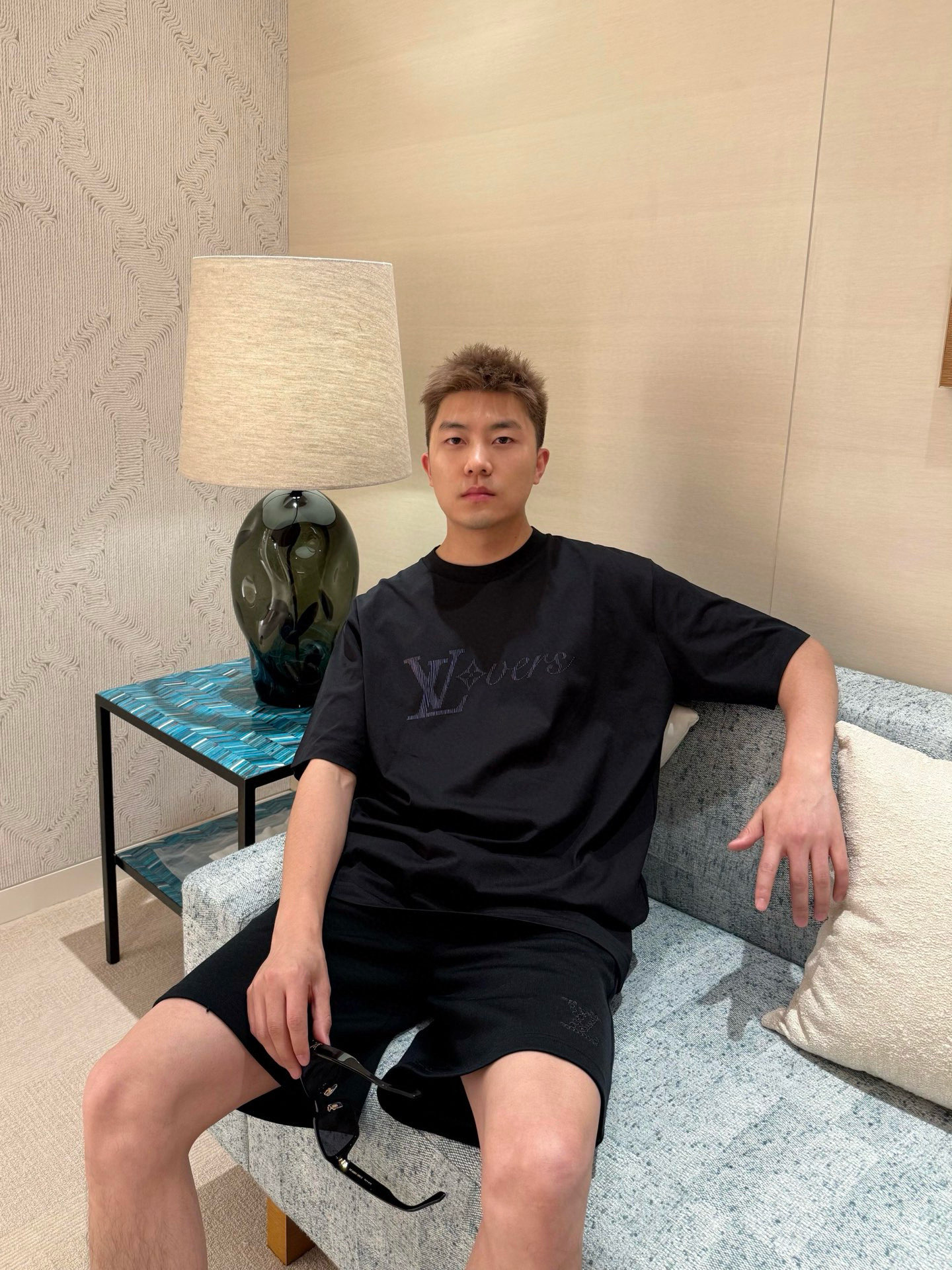 Louis Vuitton  短裤服装,包 2