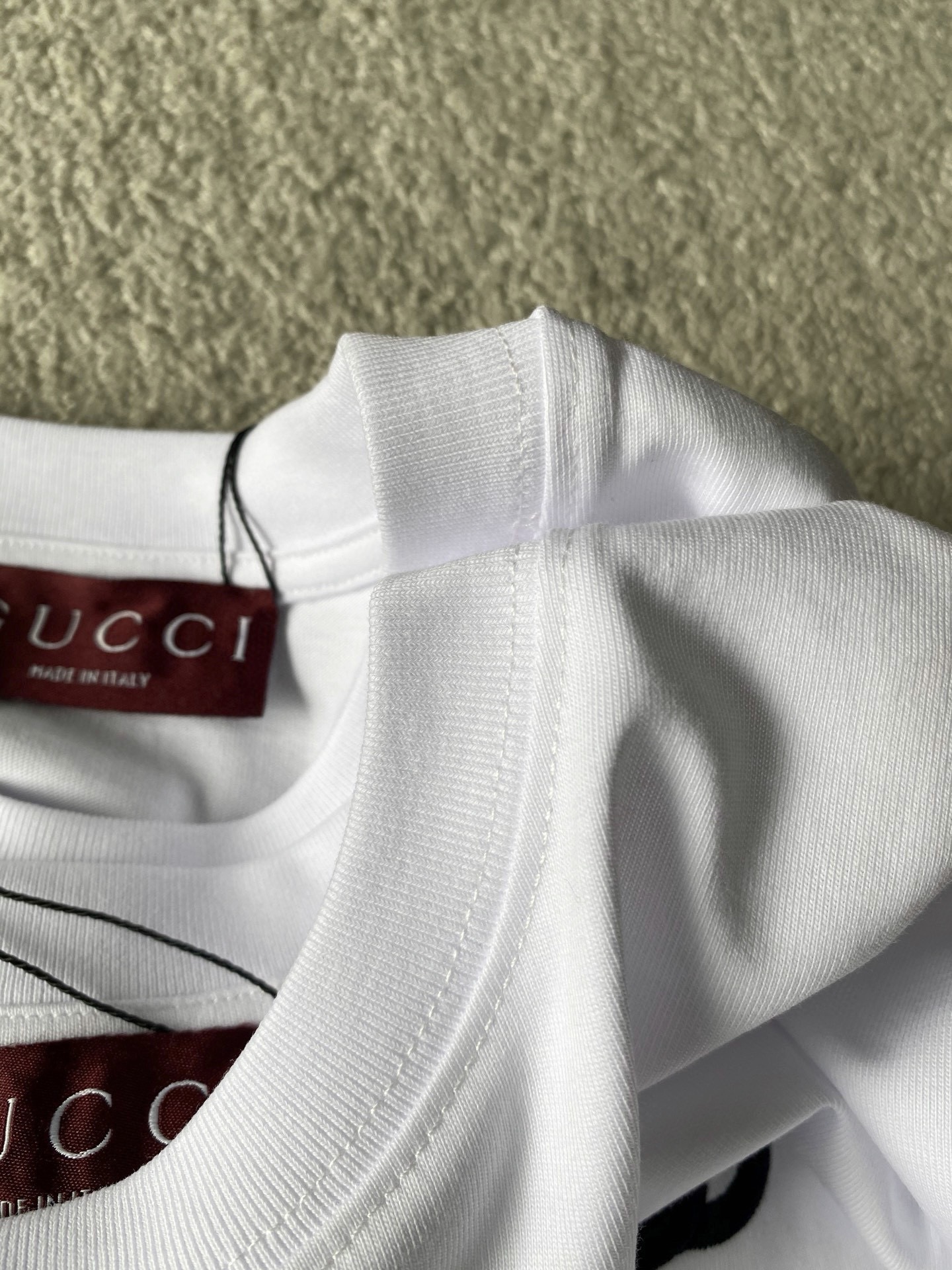 Gucci  短袖服装 7