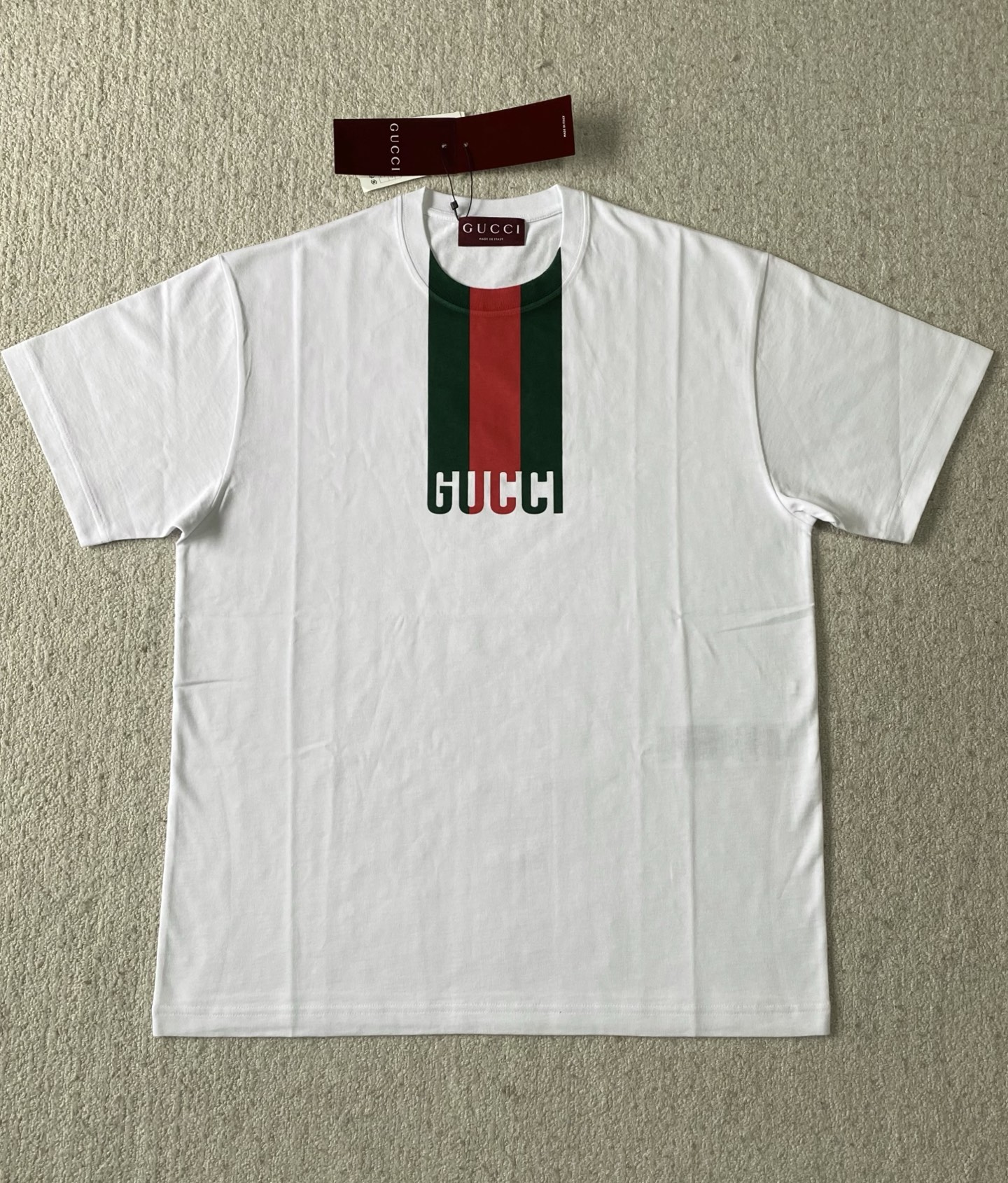 Gucc*1…🆕原版级🆕领条印花圆领短袖

⚠原¥4,700购买；白...