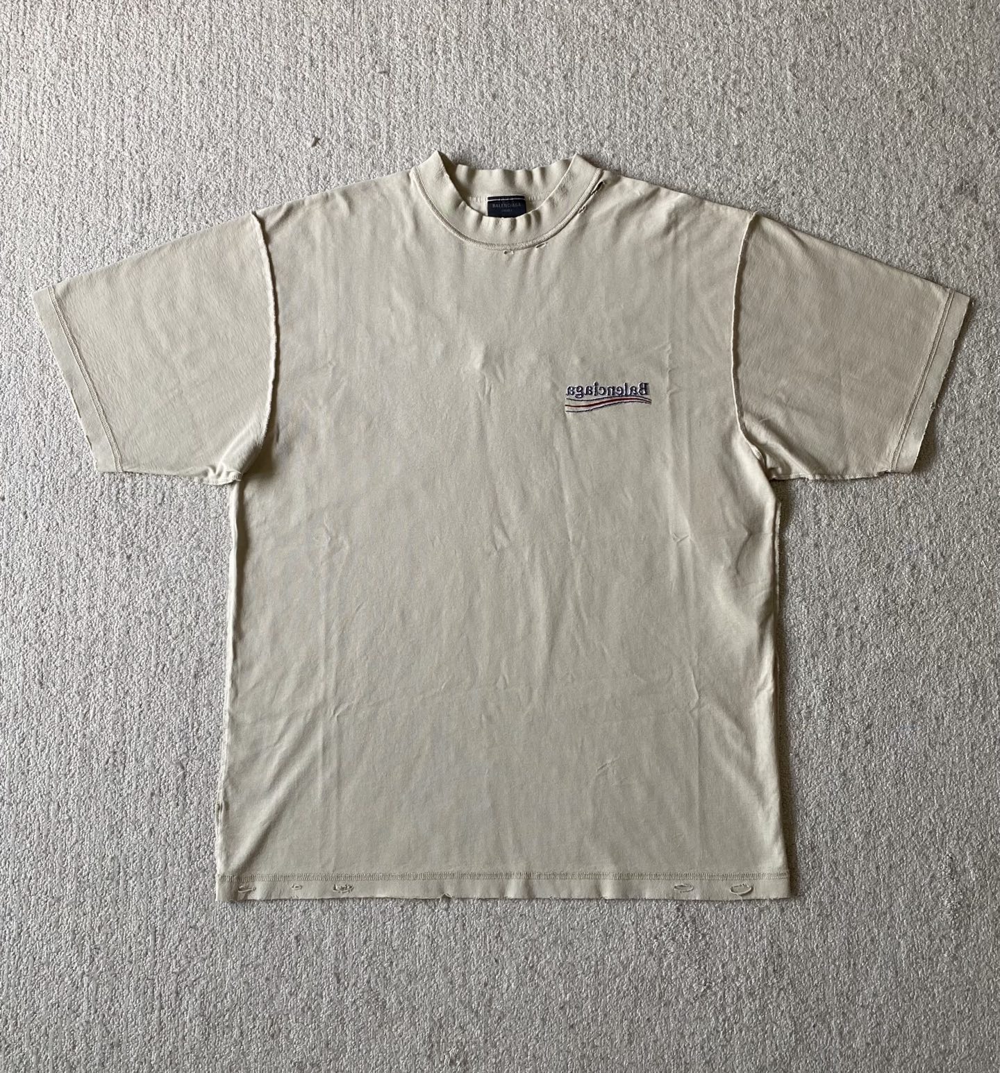 Balenciaga  短袖服装 8