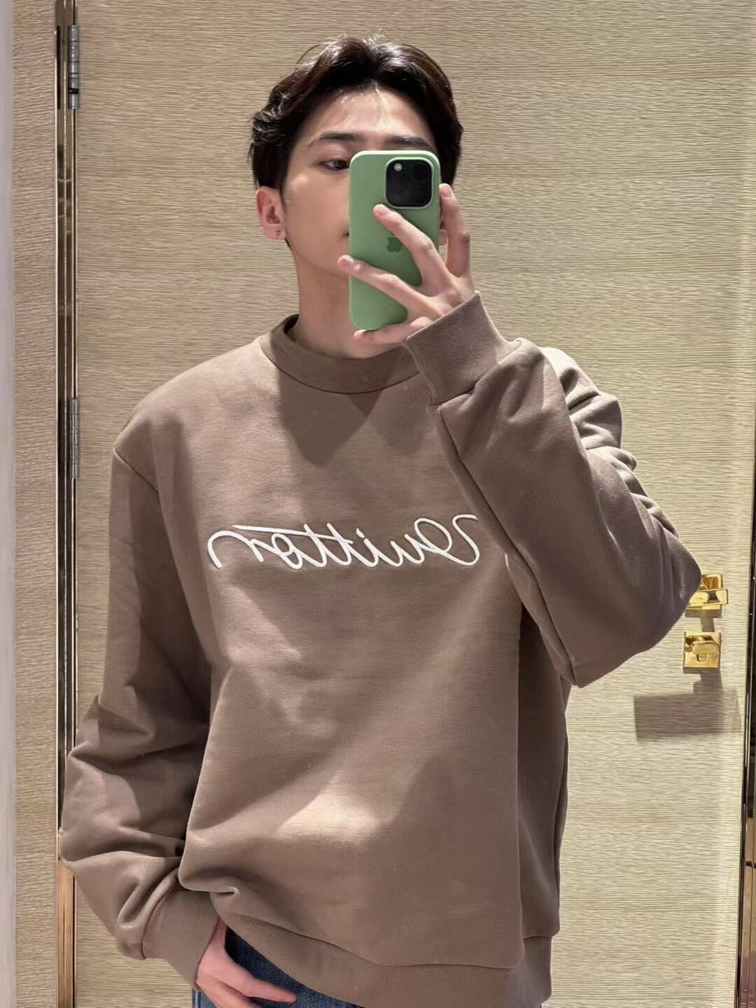 Louis Vuitton  卫衣服装 5