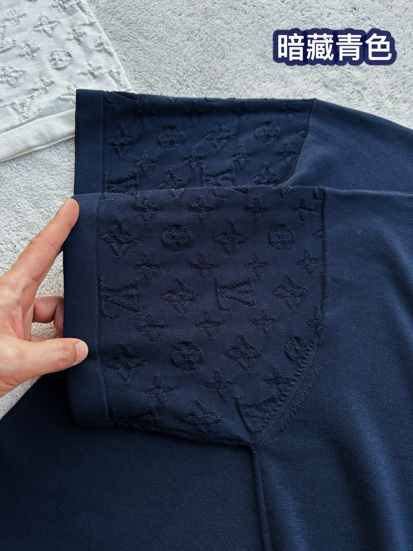Louis Vuitton  针织短袖服装 5