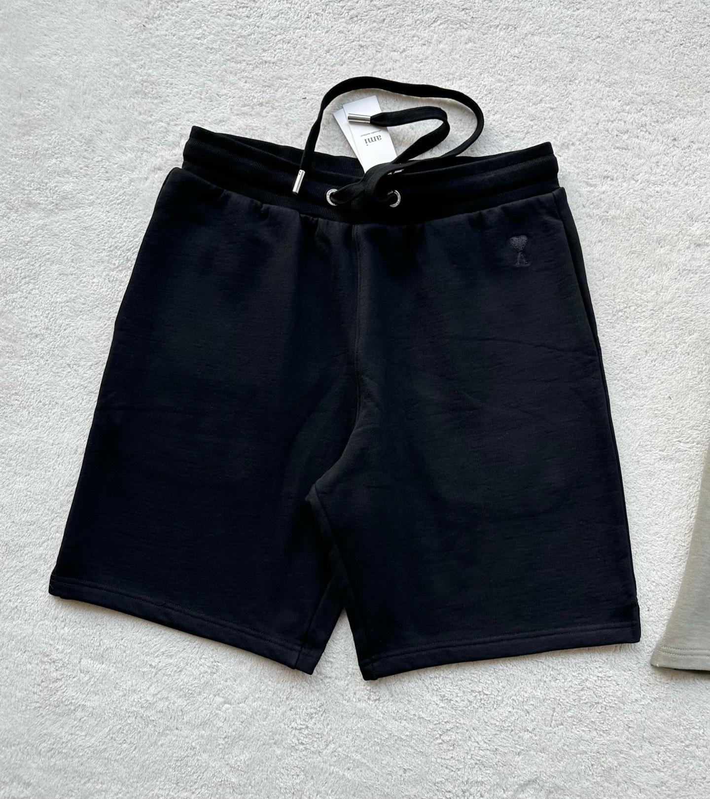 Am*i Paris 运动短裤服装 5