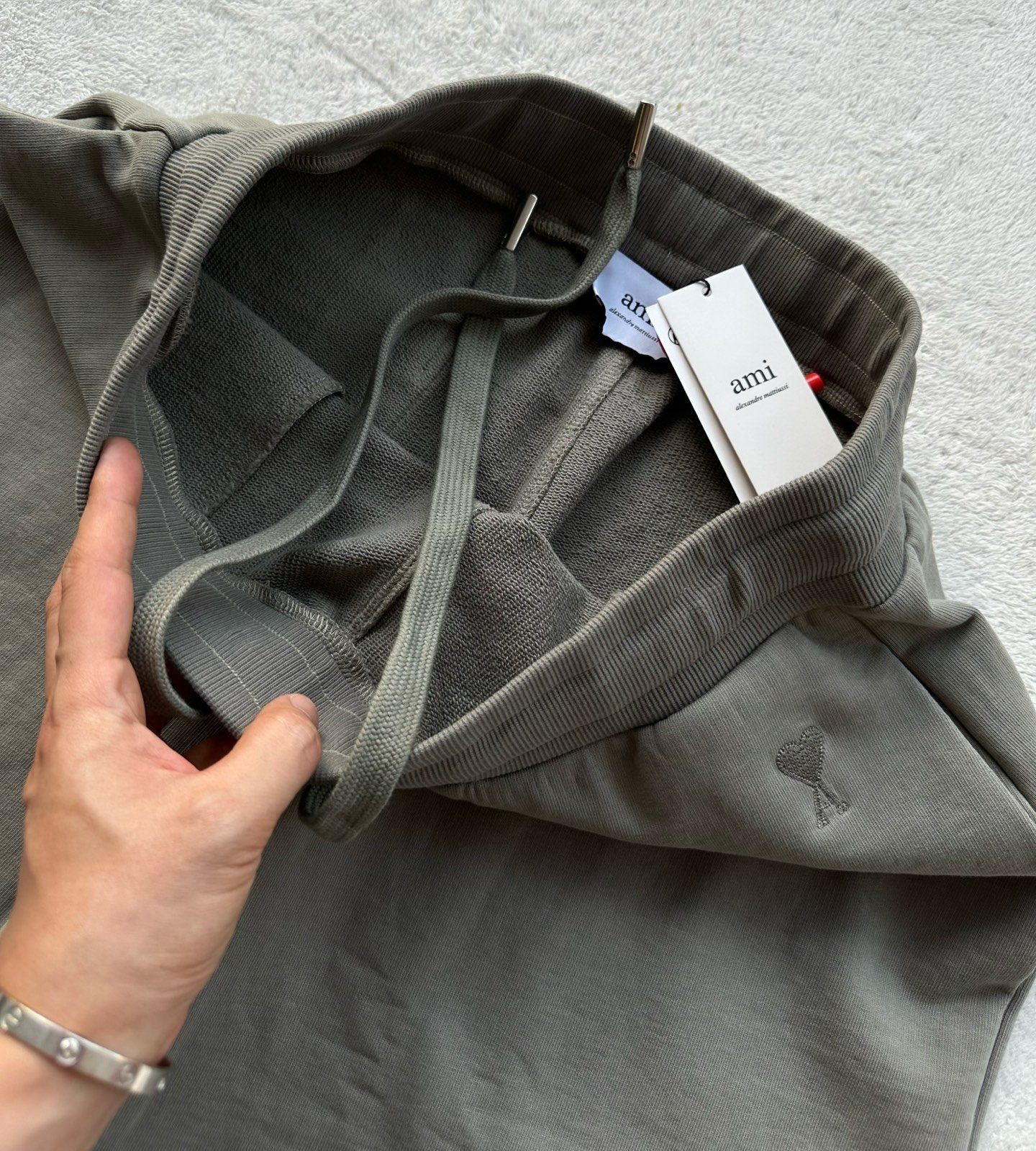 Am*i Paris 运动短裤服装 9