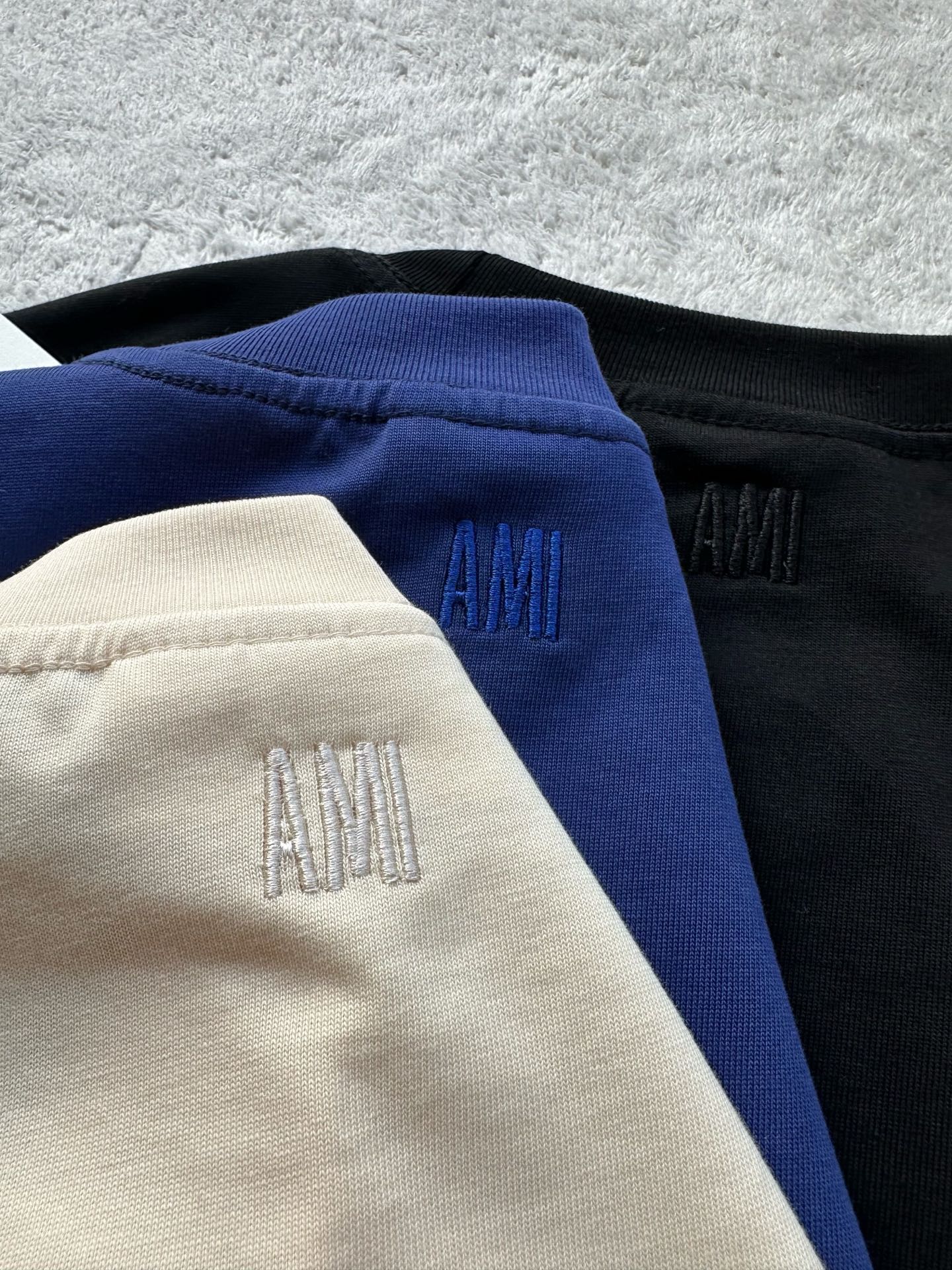 Am*i  T恤服装,男,女 9