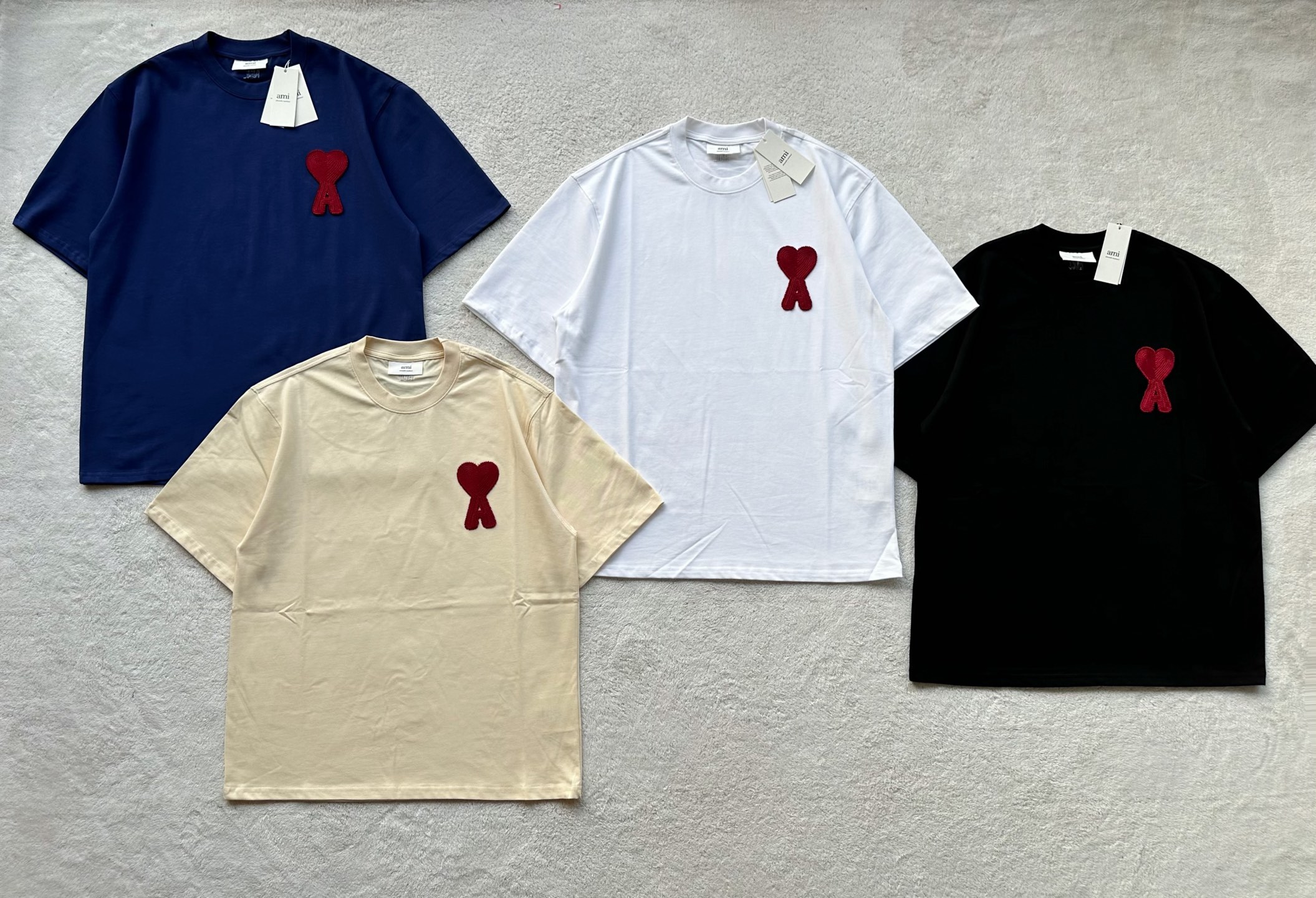 Am*i…🆕原版级🆕25新款logo字母 重工字母棉毛线大号刺绣 ...