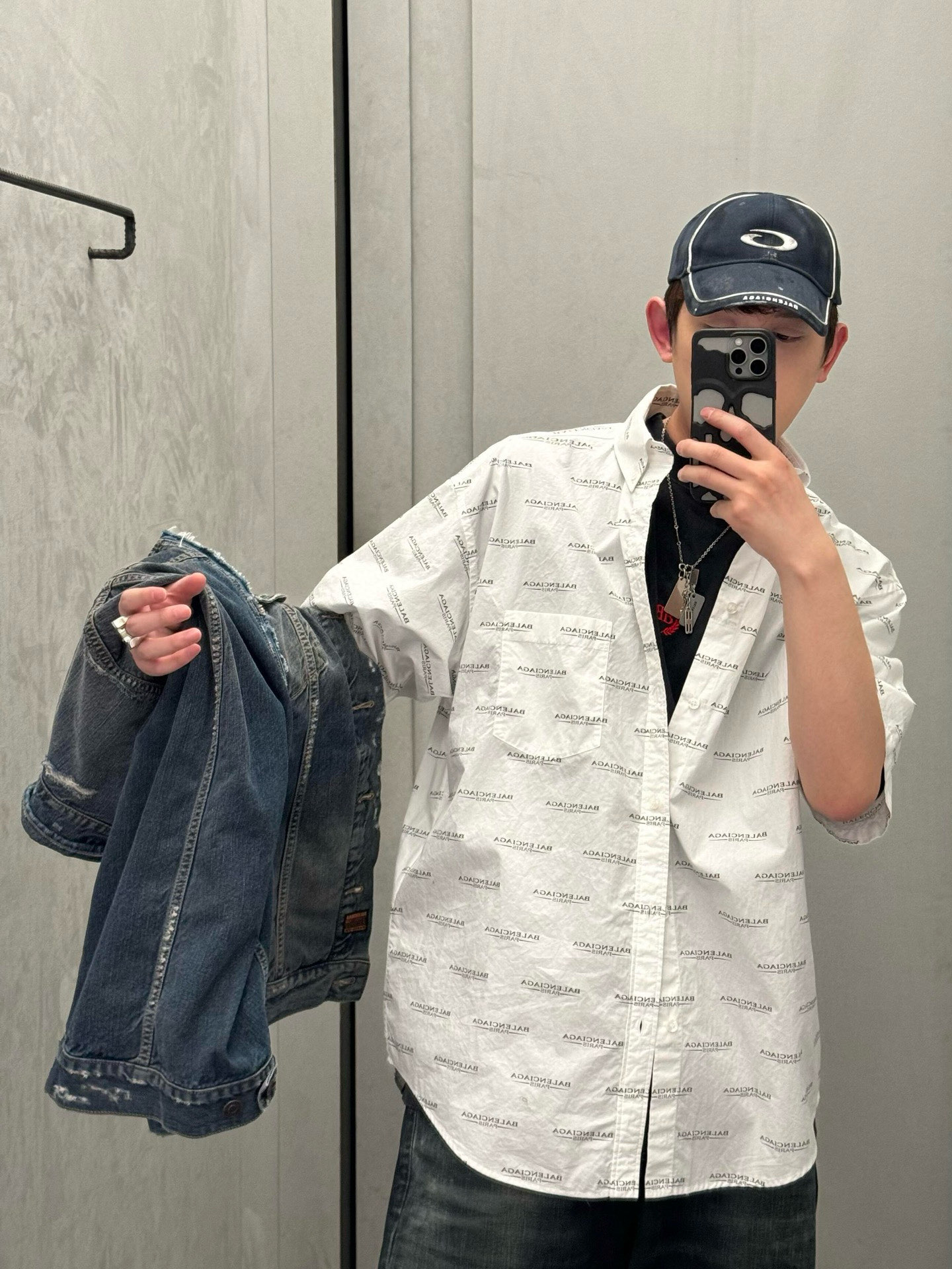 Balenciaga  衬衫服装 2