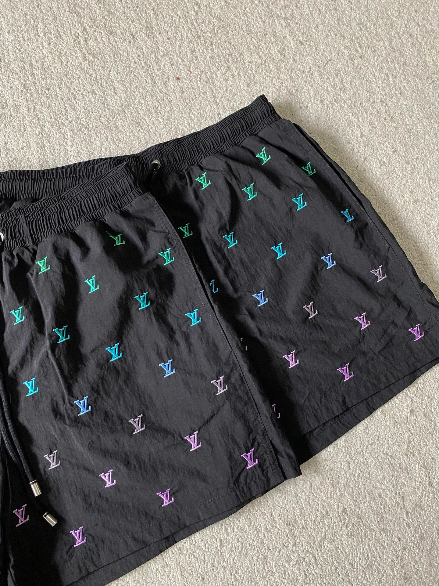 Louis Vuitton  运动短裤服装 5