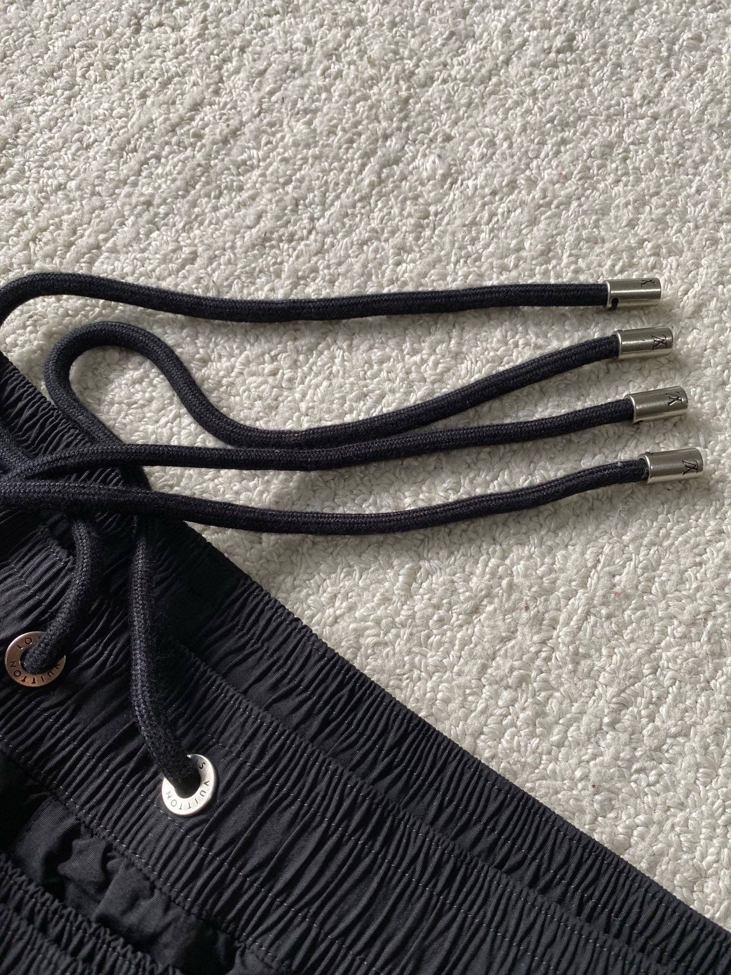 Louis Vuitton  运动短裤服装 8