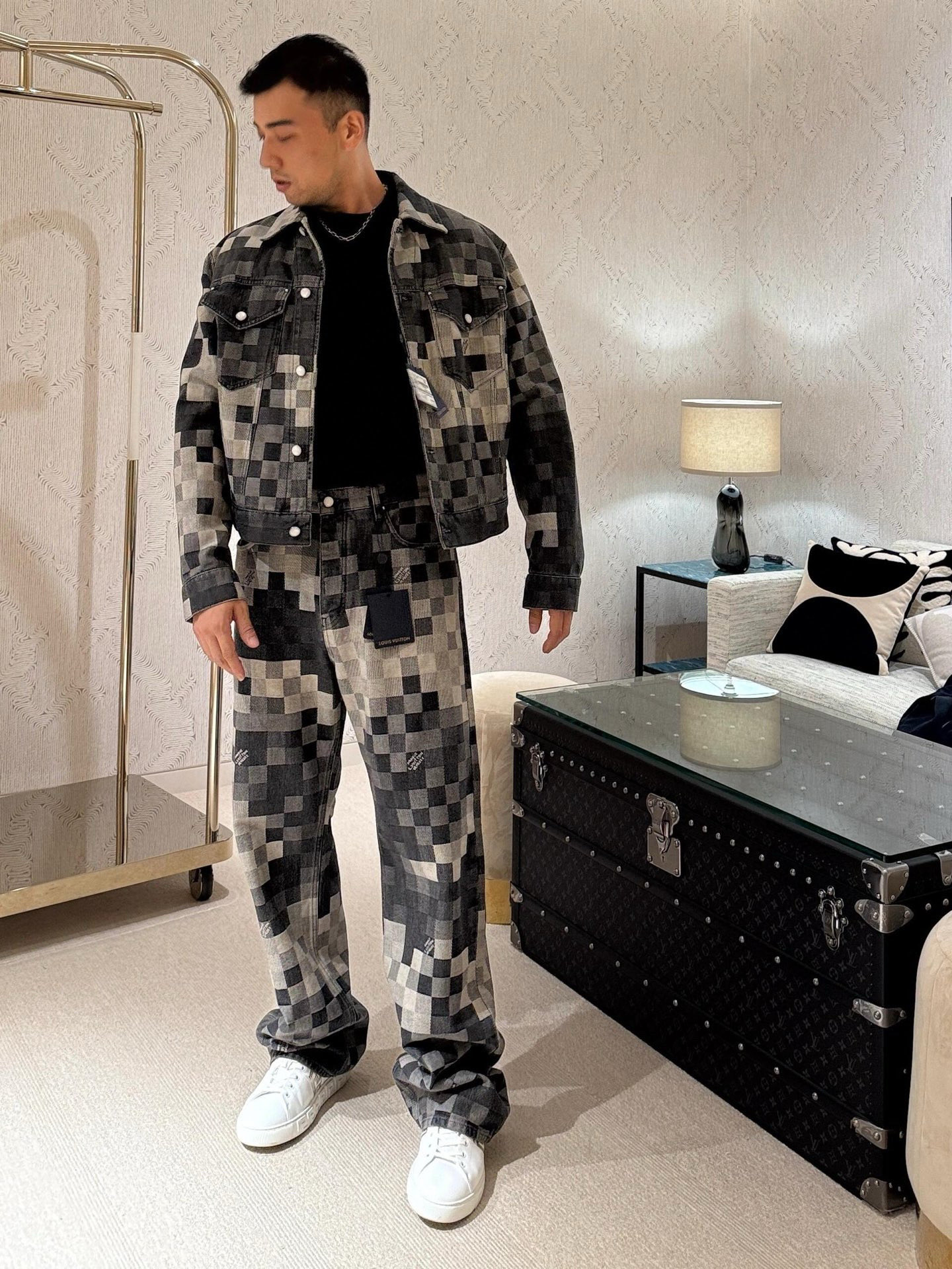 Louis Vuitton 黑马赛克 牛仔套装服装 5