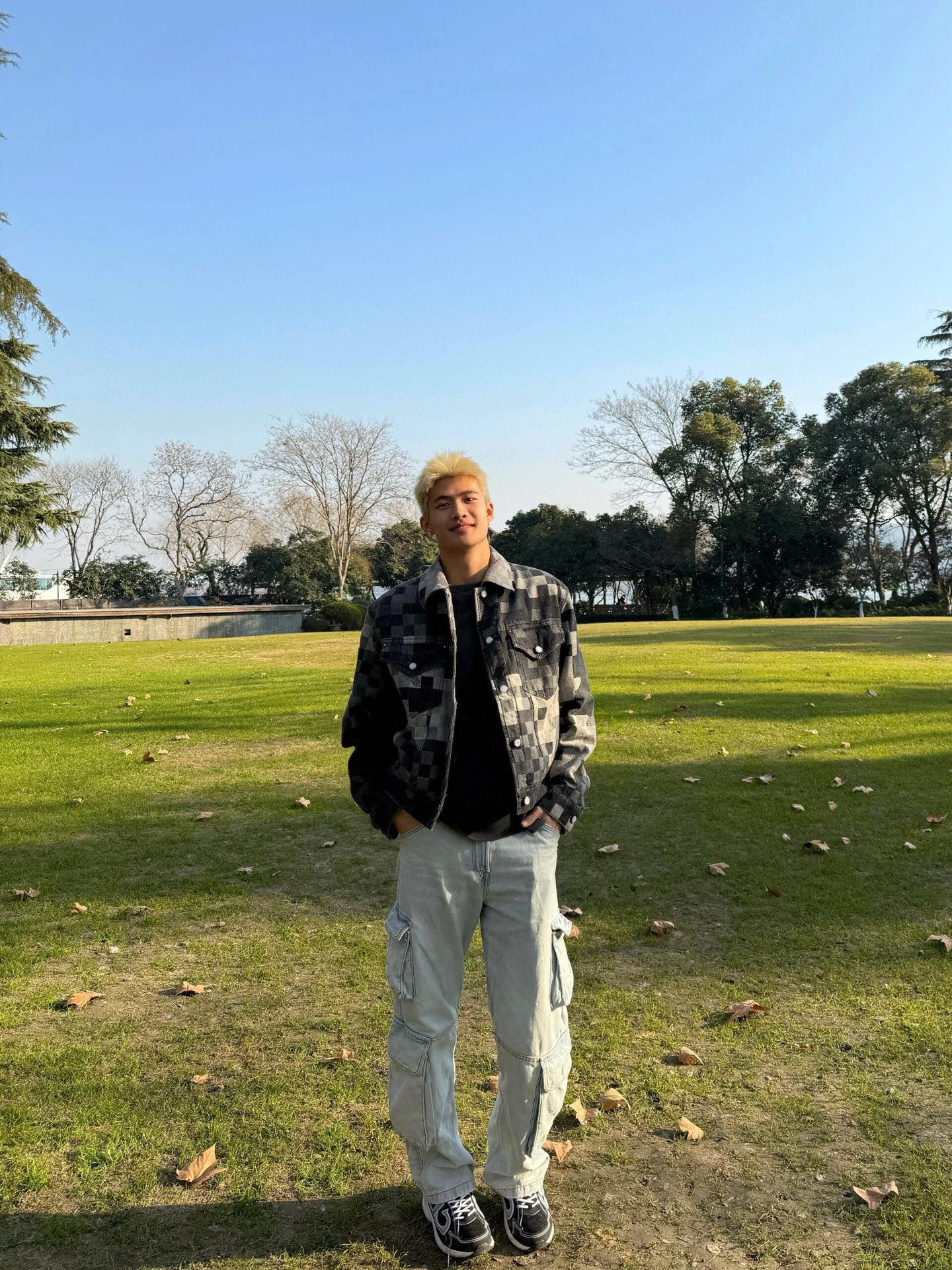 Louis Vuitton 黑马赛克 牛仔套装服装 7