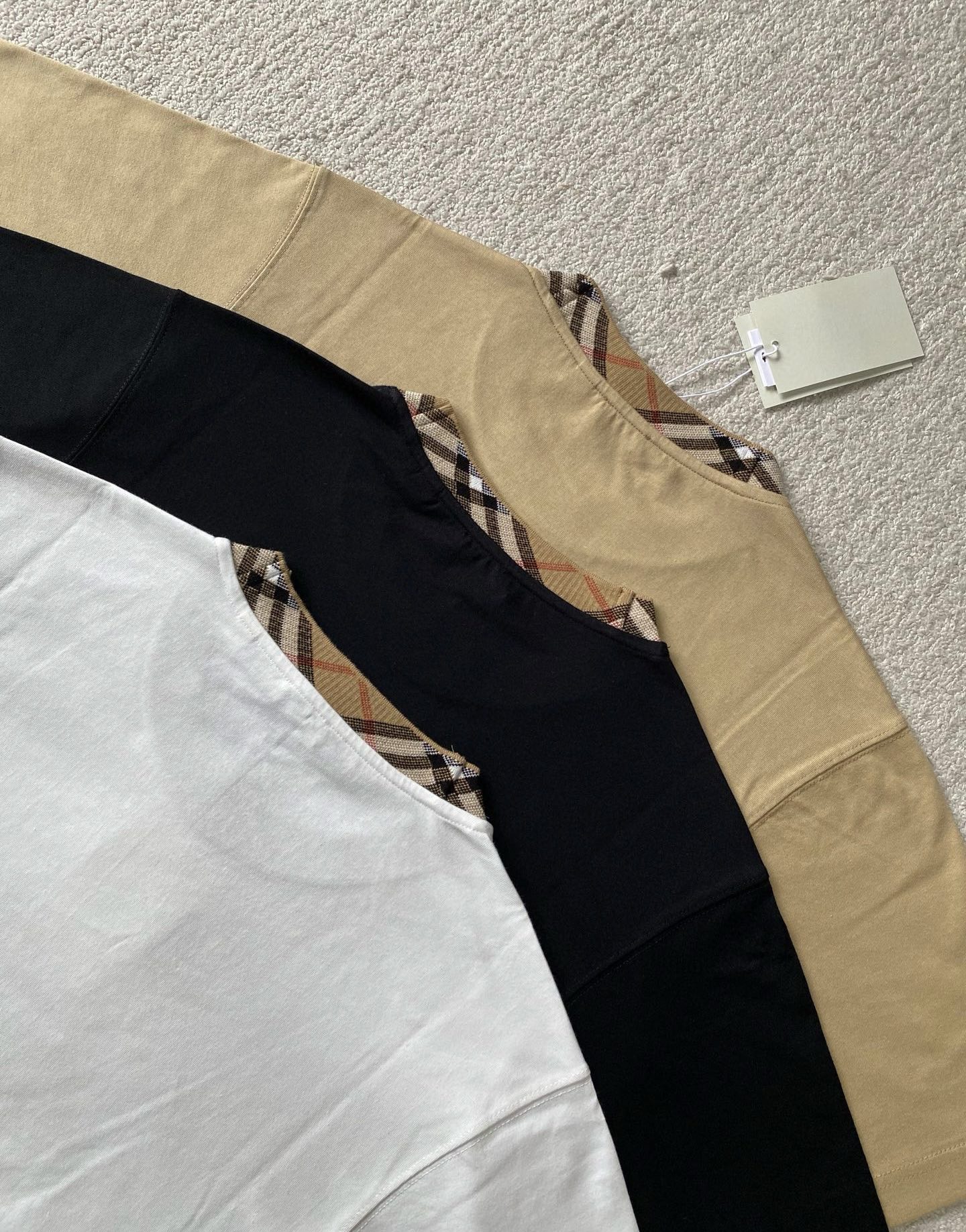 Burberry  短袖服装 6