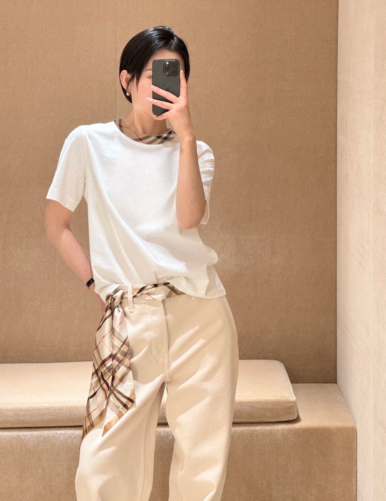 Burberry  短袖服装 7