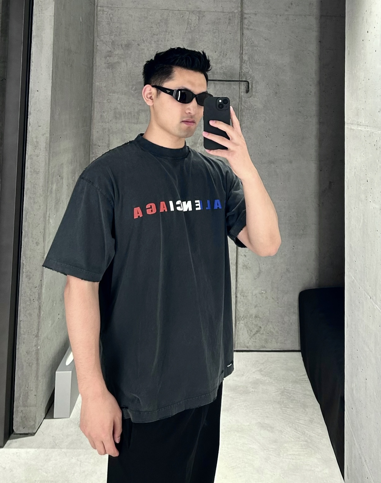 Balenciaga  T恤服装 7